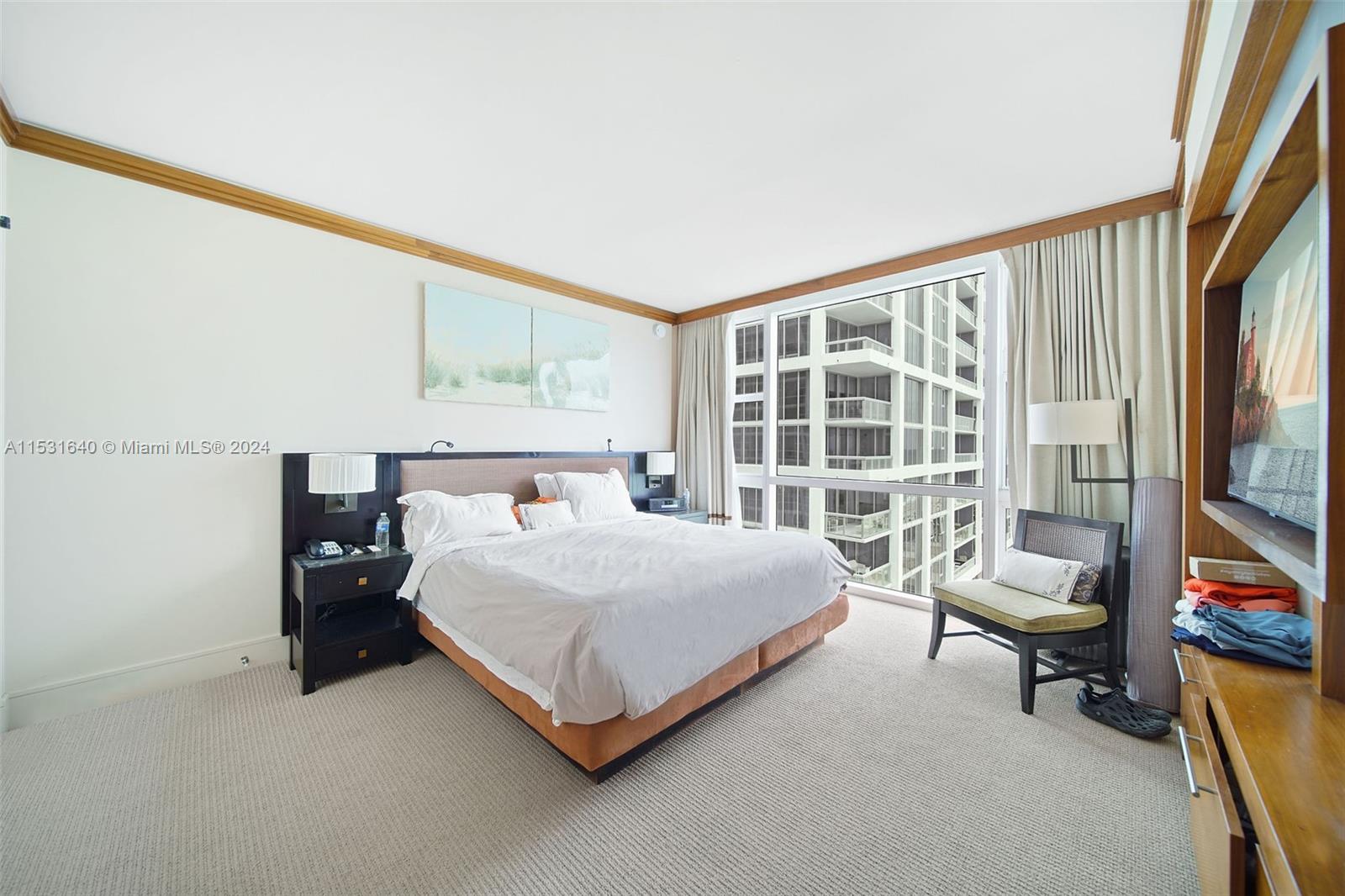 6801 Collins Ave 1015, Miami Beach, Florida 33141, 1 Bedroom Bedrooms, ,1 BathroomBathrooms,Residential,For Sale,6801 Collins Ave 1015,A11531640