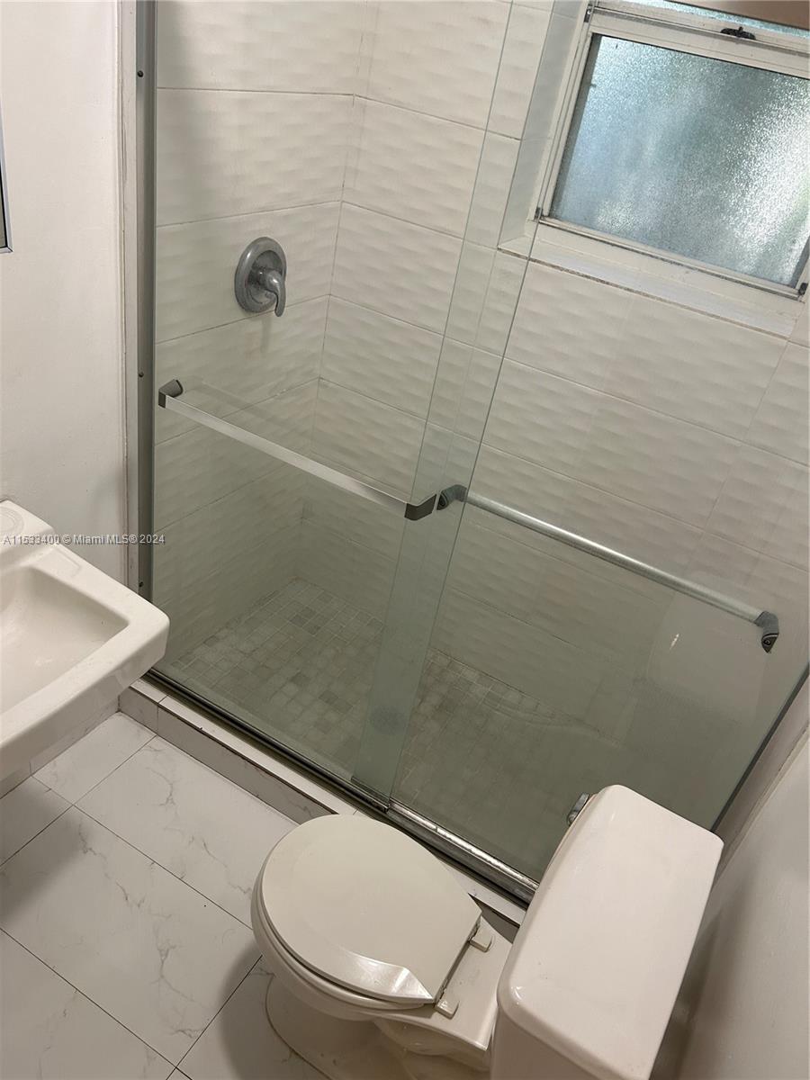 1615 Pennsylvania Ave 9, Miami Beach, Florida 33139, ,1 BathroomBathrooms,Residentiallease,For Rent,1615 Pennsylvania Ave 9,A11533400
