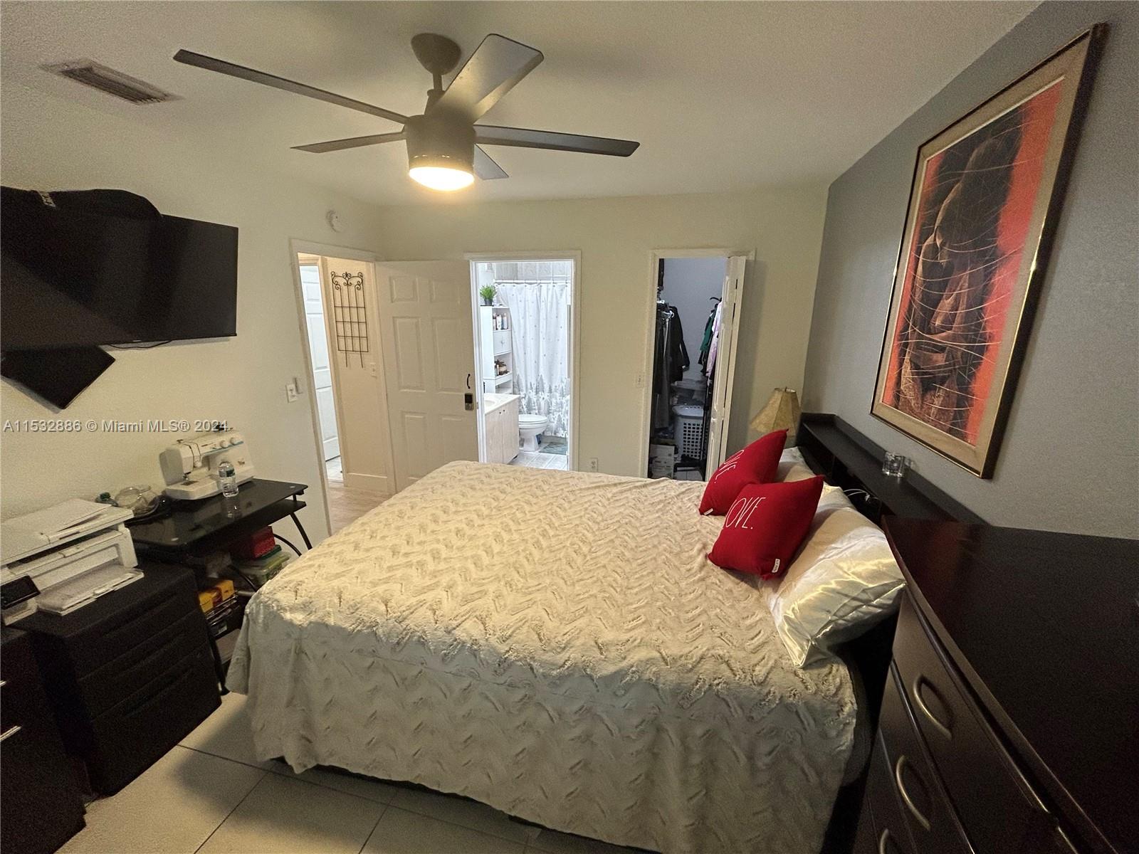 6765 NW 182nd St 102, Hialeah, Florida 33015, 3 Bedrooms Bedrooms, ,2 BathroomsBathrooms,Residential,For Sale,6765 NW 182nd St 102,A11532886