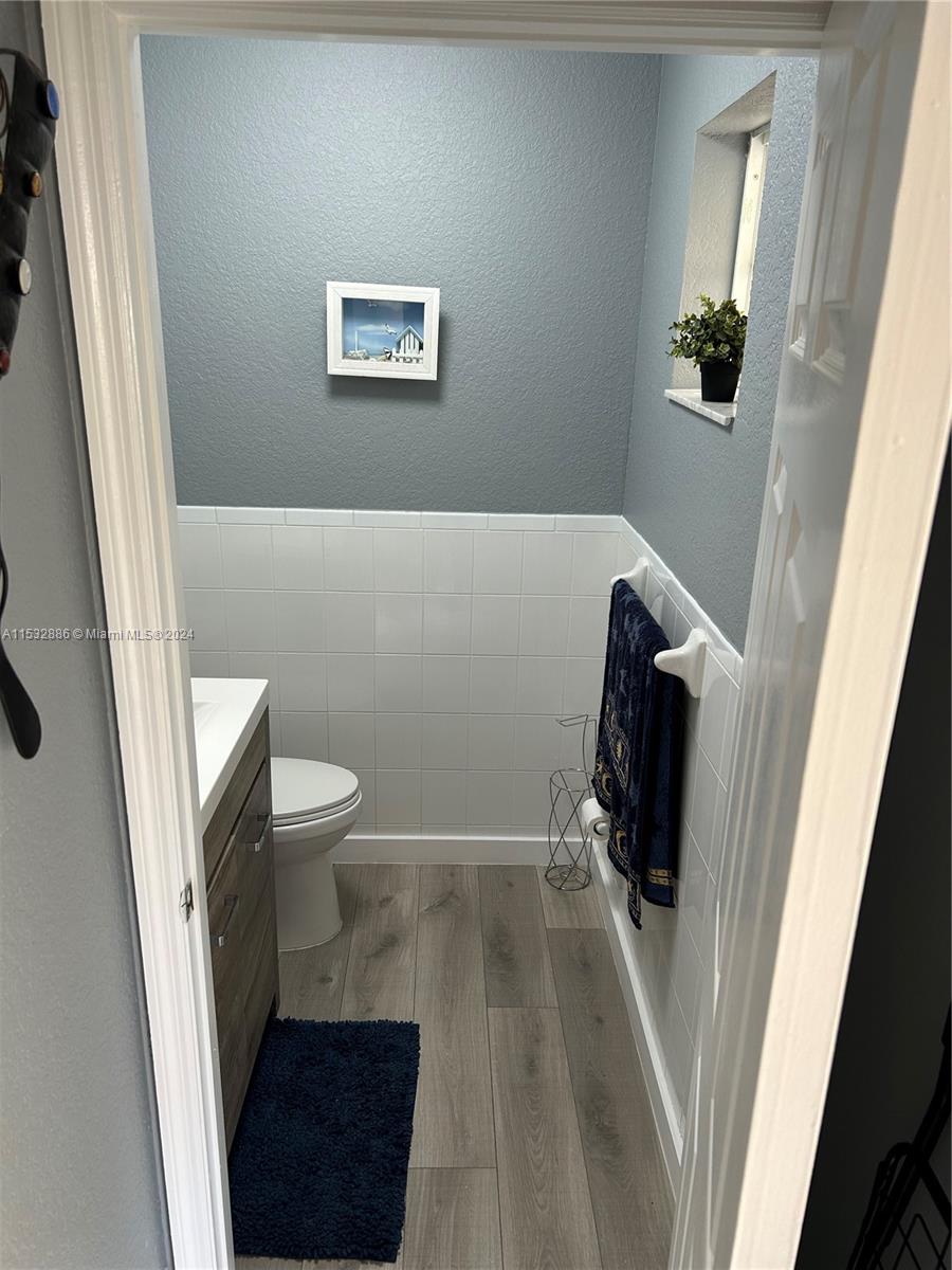 6765 NW 182nd St 102, Hialeah, Florida 33015, 3 Bedrooms Bedrooms, ,2 BathroomsBathrooms,Residential,For Sale,6765 NW 182nd St 102,A11532886