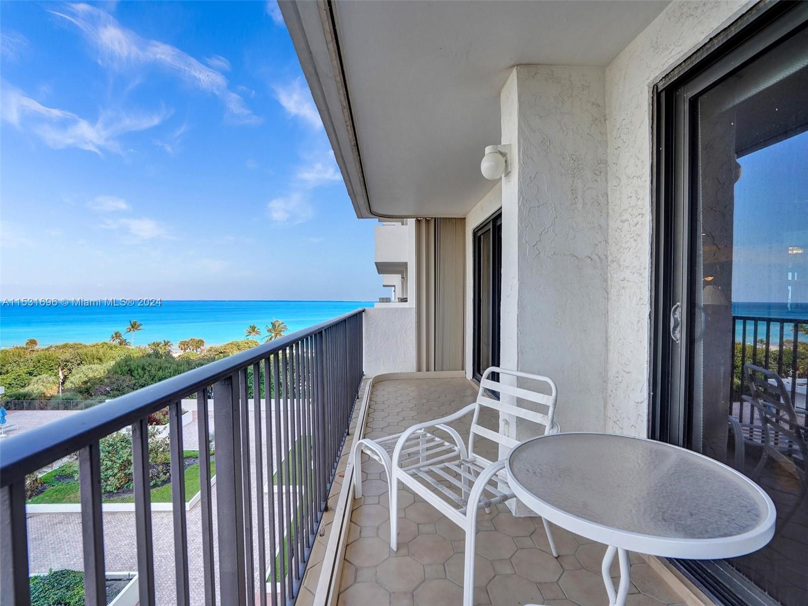 1201 S Ocean Dr 805S, Hollywood, Florida 33019, 2 Bedrooms Bedrooms, ,2 BathroomsBathrooms,Residential,For Sale,1201 S Ocean Dr 805S,A11531696