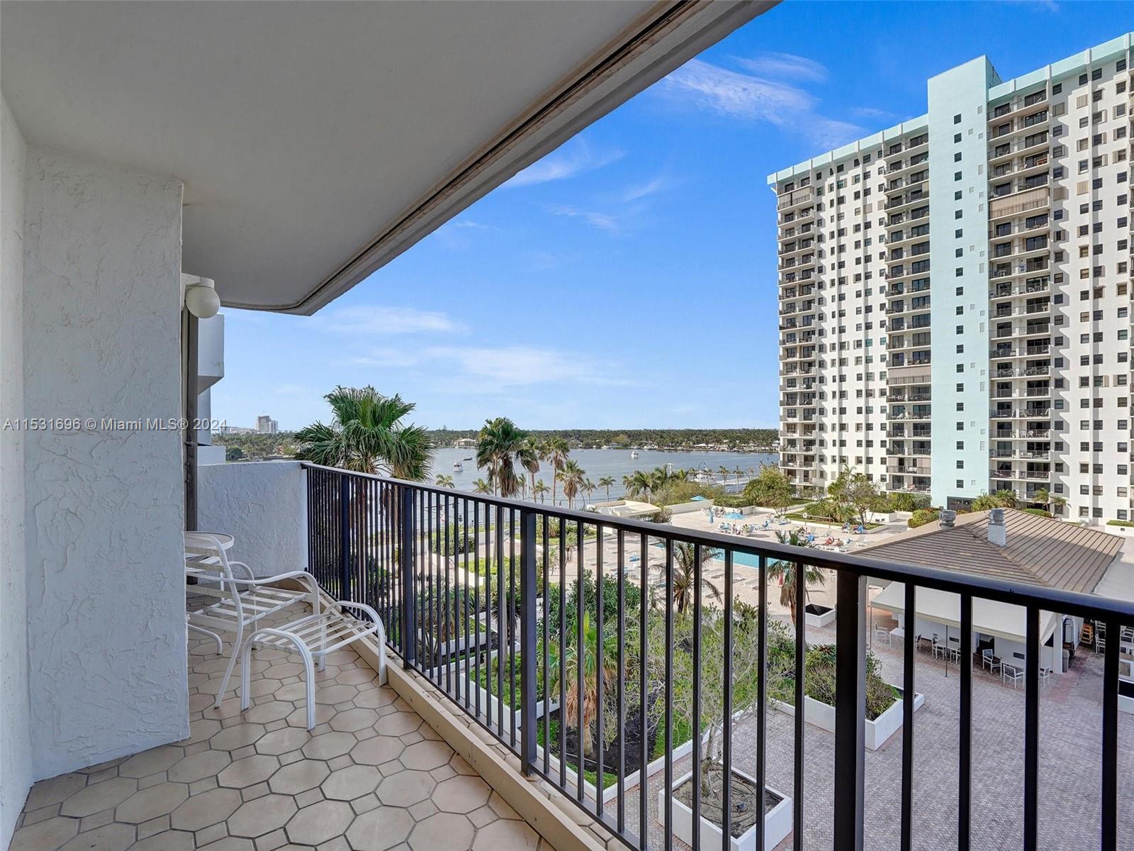 1201 S Ocean Dr 805S, Hollywood, Florida 33019, 2 Bedrooms Bedrooms, ,2 BathroomsBathrooms,Residential,For Sale,1201 S Ocean Dr 805S,A11531696