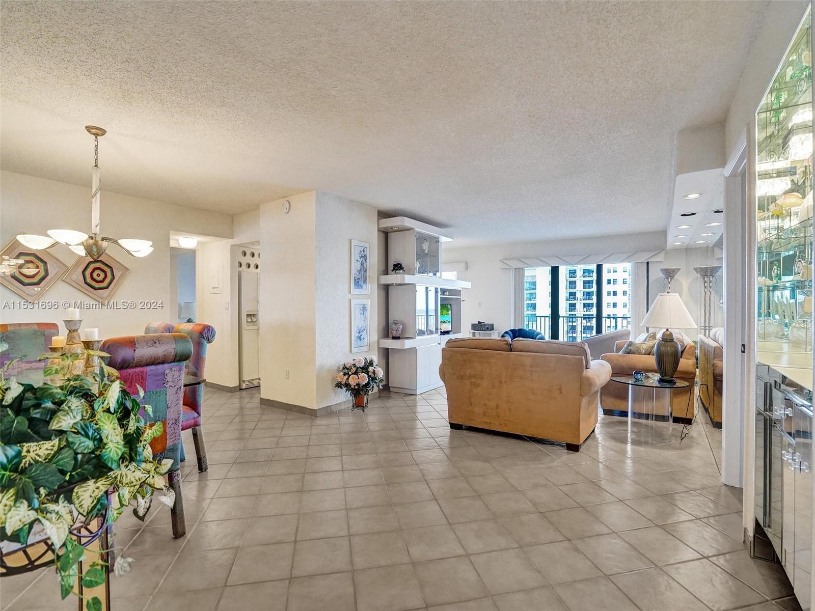 1201 S Ocean Dr 805S, Hollywood, Florida 33019, 2 Bedrooms Bedrooms, ,2 BathroomsBathrooms,Residential,For Sale,1201 S Ocean Dr 805S,A11531696