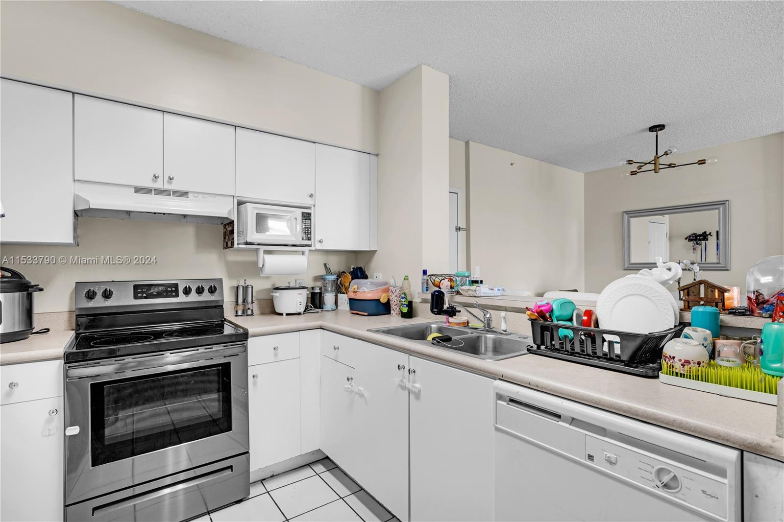 well-maintained kitchen cabinets