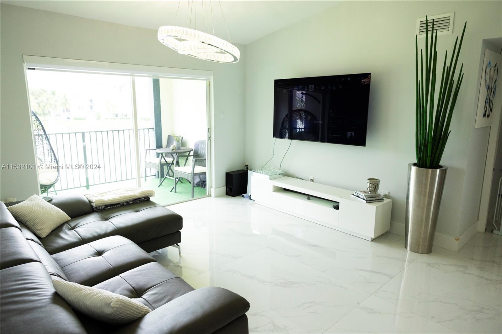 Doral, FL, 33178 United States, 2 Bedrooms Bedrooms, ,2 BathroomsBathrooms,Residential,For Sale,A11532101