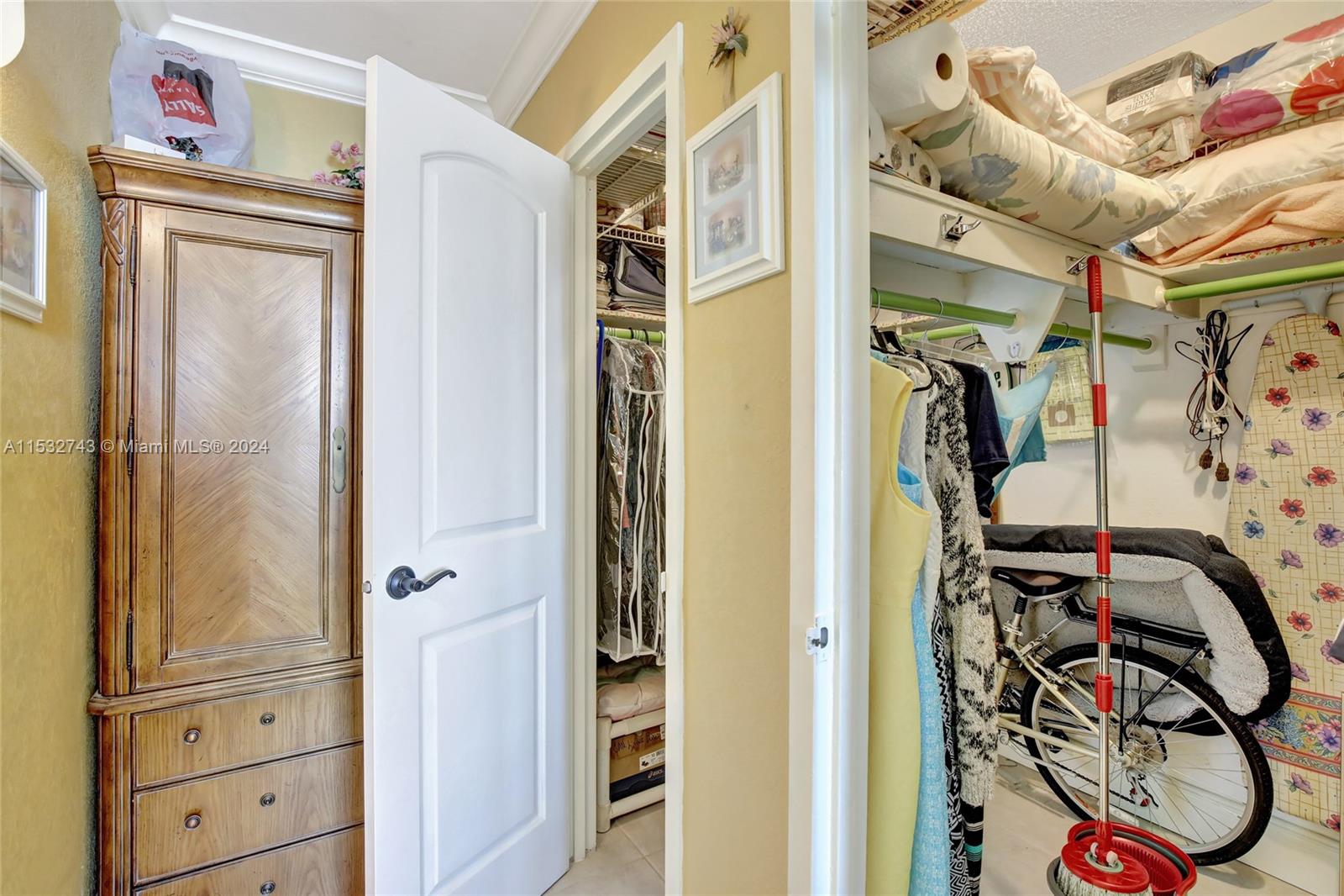 322 Buchanan St PH2C, Hollywood, Florida 33019, 1 Bedroom Bedrooms, ,1 BathroomBathrooms,Residential,For Sale,322 Buchanan St PH2C,A11532743