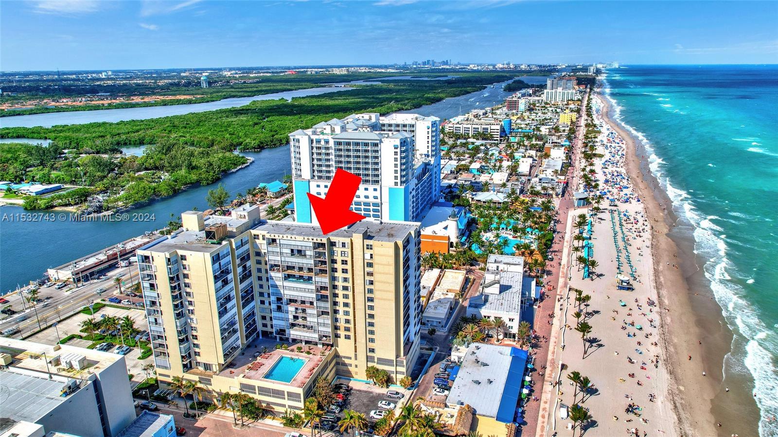 322 Buchanan St PH2C, Hollywood, Florida 33019, 1 Bedroom Bedrooms, ,1 BathroomBathrooms,Residential,For Sale,322 Buchanan St PH2C,A11532743