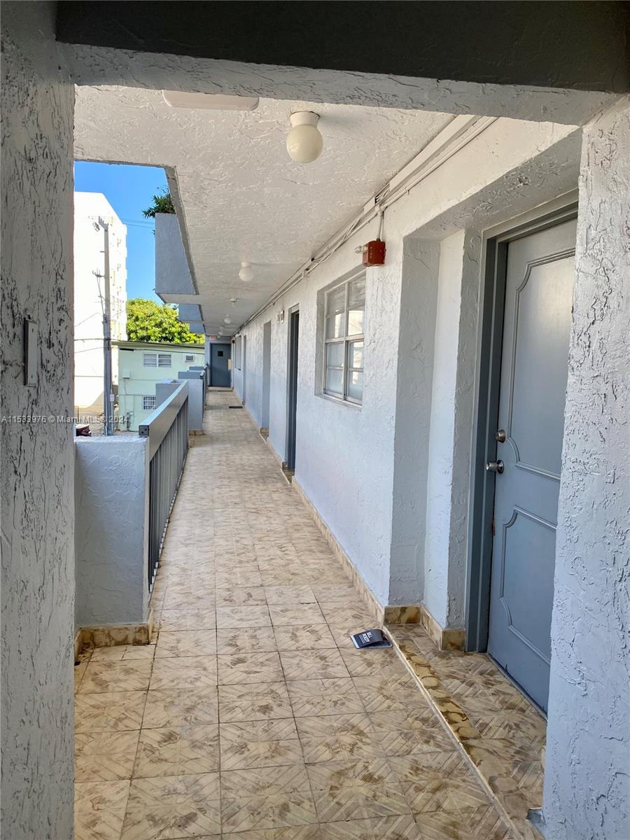 1345 West Ave 202, Miami Beach, Florida 33139, 1 Bedroom Bedrooms, ,1 BathroomBathrooms,Residential,For Sale,1345 West Ave 202,A11533976