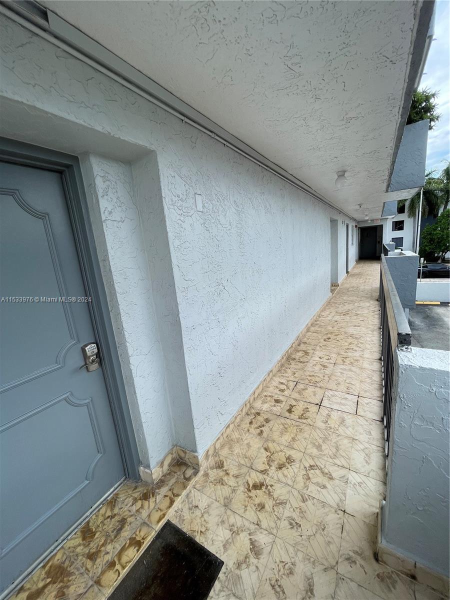 1345 West Ave 202, Miami Beach, Florida 33139, 1 Bedroom Bedrooms, ,1 BathroomBathrooms,Residential,For Sale,1345 West Ave 202,A11533976