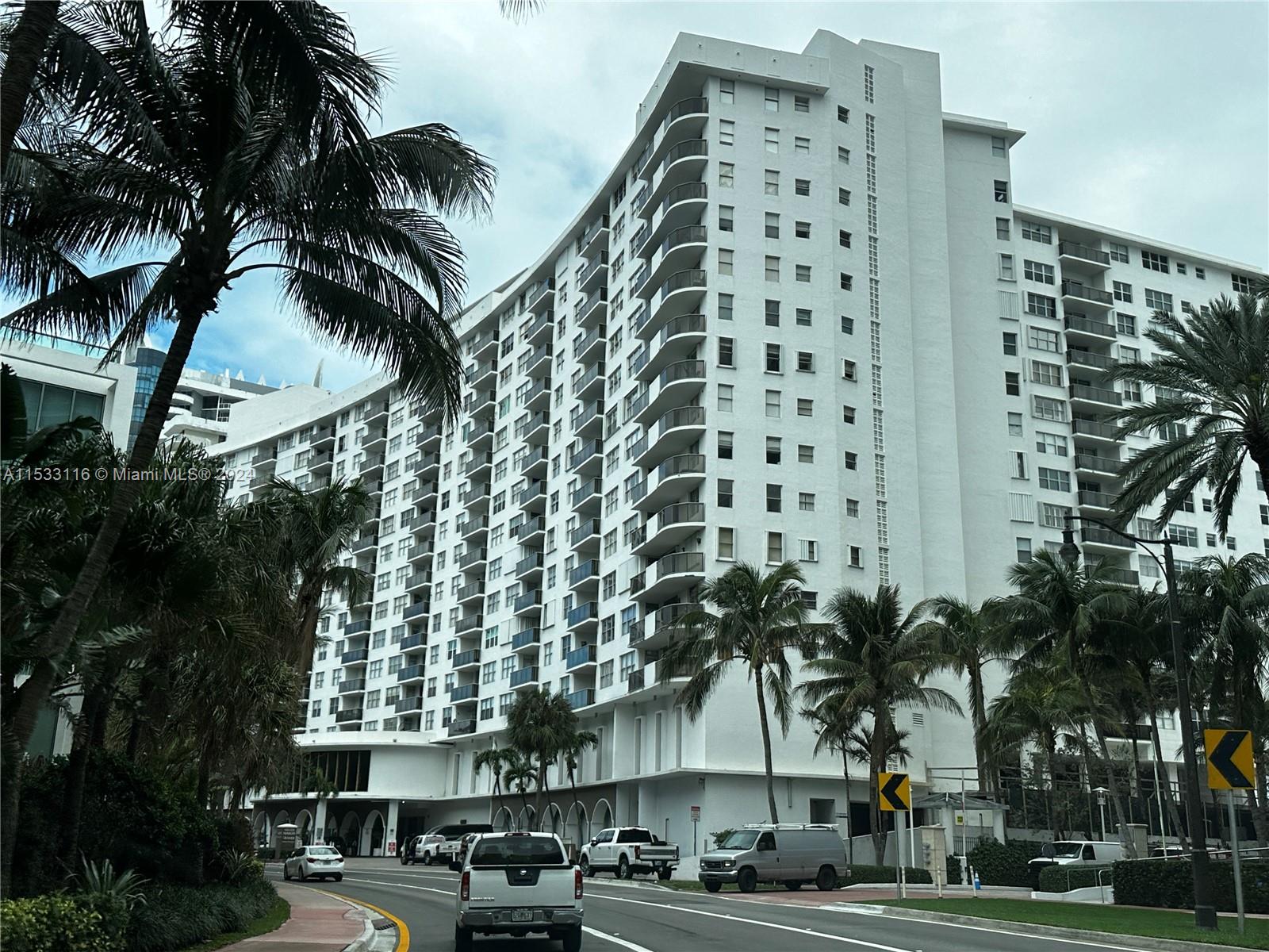 6039 Collins Ave 729, Miami Beach, Florida 33140, 2 Bedrooms Bedrooms, ,2 BathroomsBathrooms,Residential,For Sale,6039 Collins Ave 729,A11533116