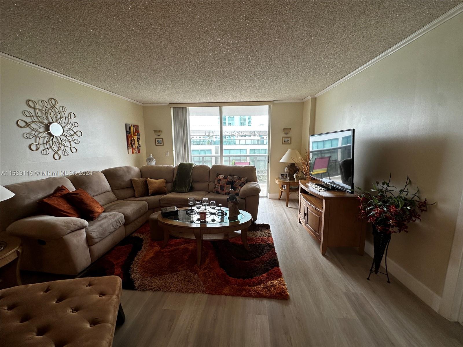 6039 Collins Ave 729, Miami Beach, Florida 33140, 2 Bedrooms Bedrooms, ,2 BathroomsBathrooms,Residential,For Sale,6039 Collins Ave 729,A11533116