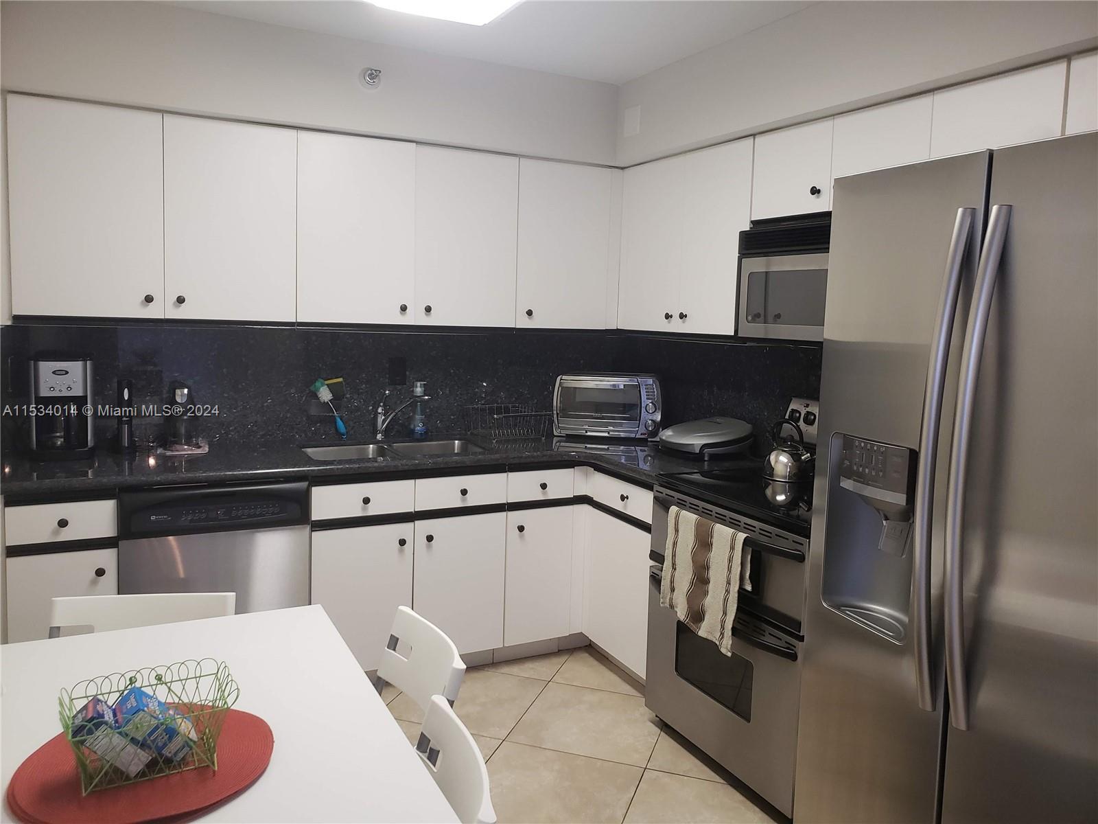 3530 Mystic Pointe Dr 2313, Aventura, Florida 33180, 2 Bedrooms Bedrooms, ,2 BathroomsBathrooms,Residential,For Sale,3530 Mystic Pointe Dr 2313,A11534014