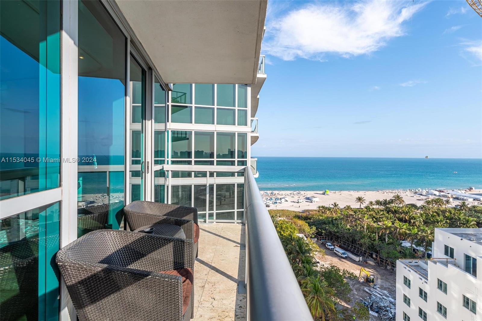 101 20th St 1804, Miami Beach, Florida 33139, 2 Bedrooms Bedrooms, ,2 BathroomsBathrooms,Residential,For Sale,101 20th St 1804,A11534045