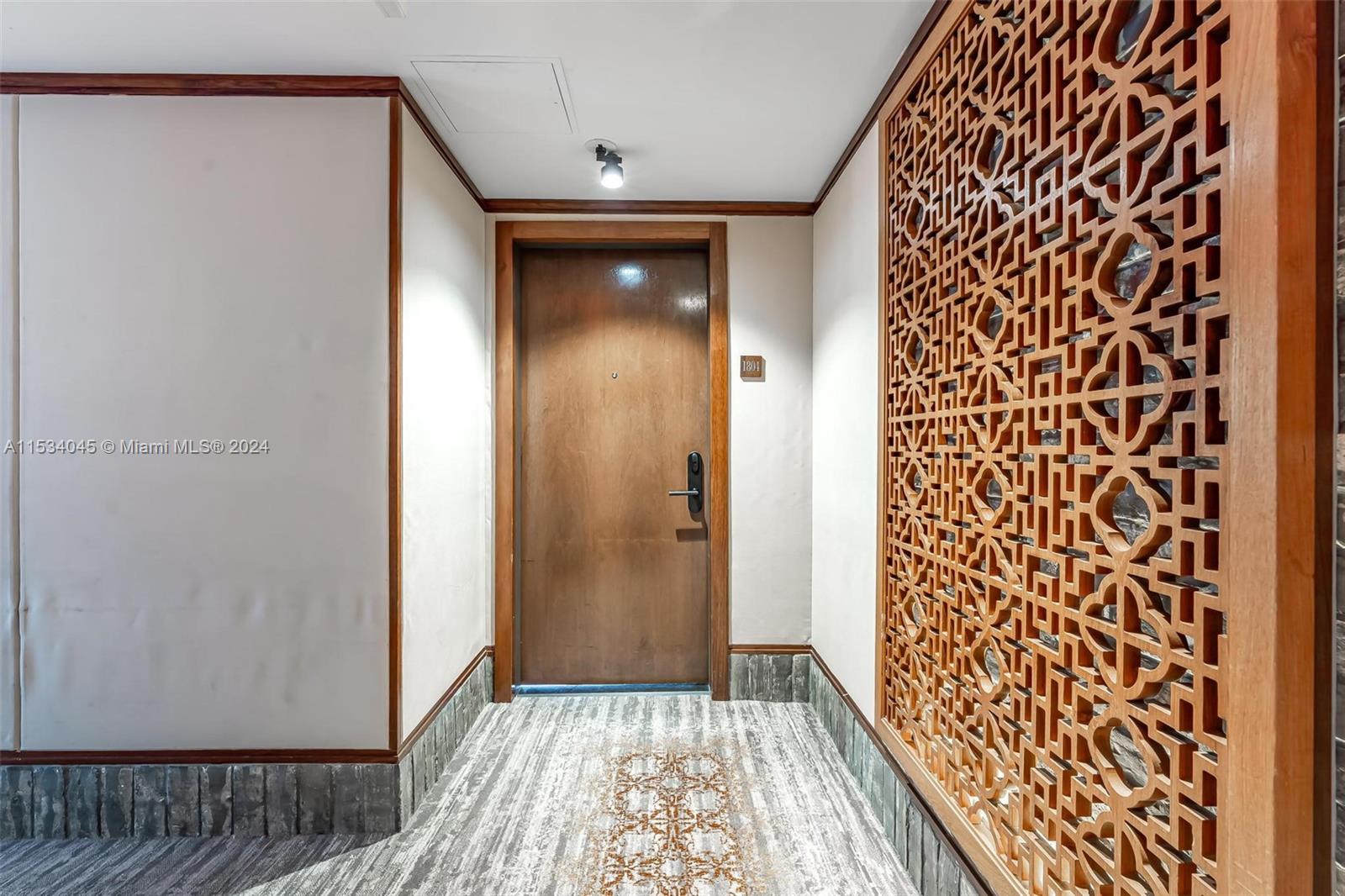 101 20th St 1804, Miami Beach, Florida 33139, 2 Bedrooms Bedrooms, ,2 BathroomsBathrooms,Residential,For Sale,101 20th St 1804,A11534045