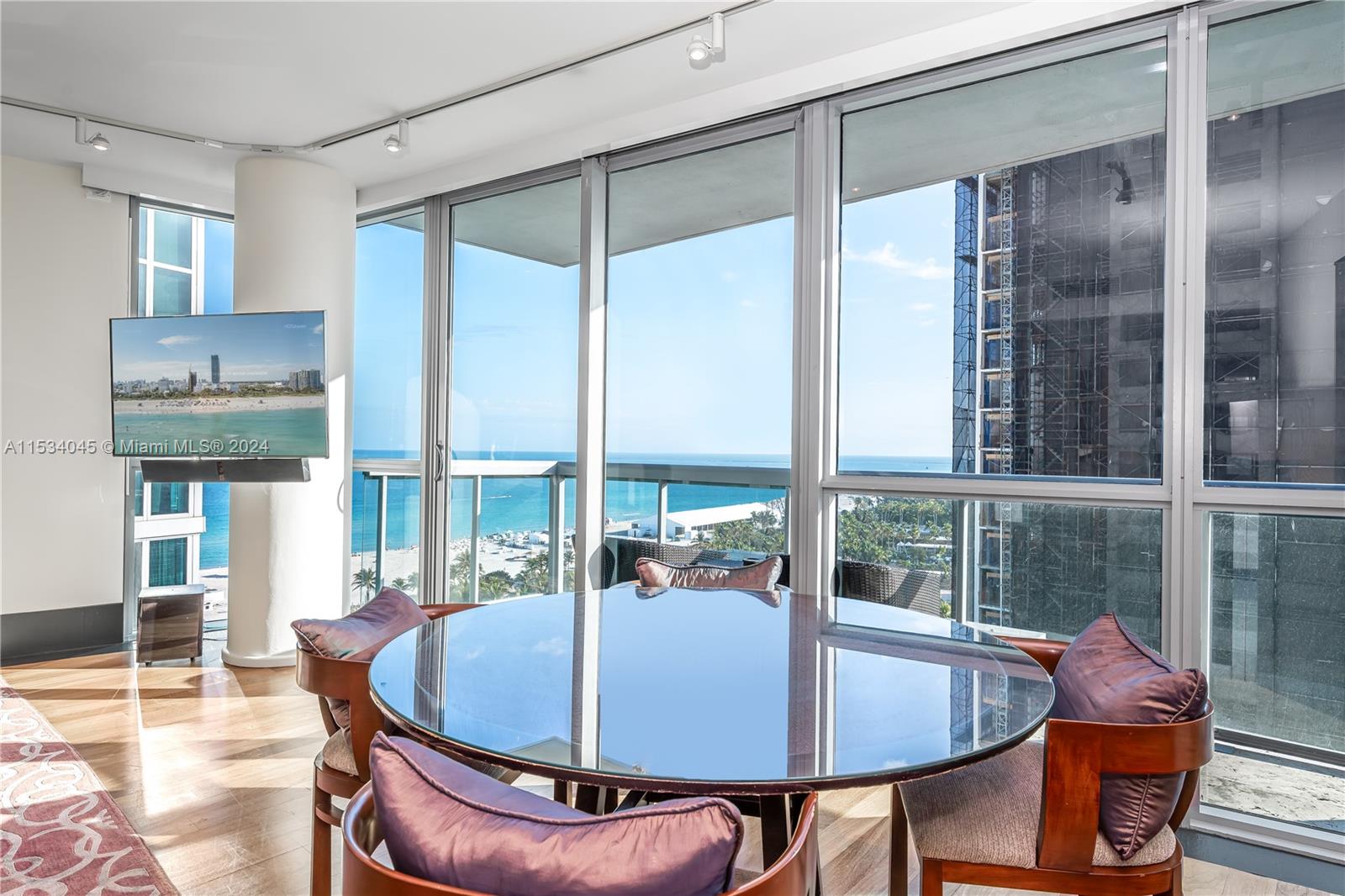 101 20th St 1804, Miami Beach, Florida 33139, 2 Bedrooms Bedrooms, ,2 BathroomsBathrooms,Residential,For Sale,101 20th St 1804,A11534045