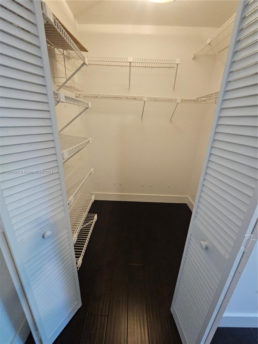 20941 Bay Ct 125, Aventura, Florida 33180, 3 Bedrooms Bedrooms, ,2 BathroomsBathrooms,Residential,For Sale,20941 Bay Ct 125,A11534035