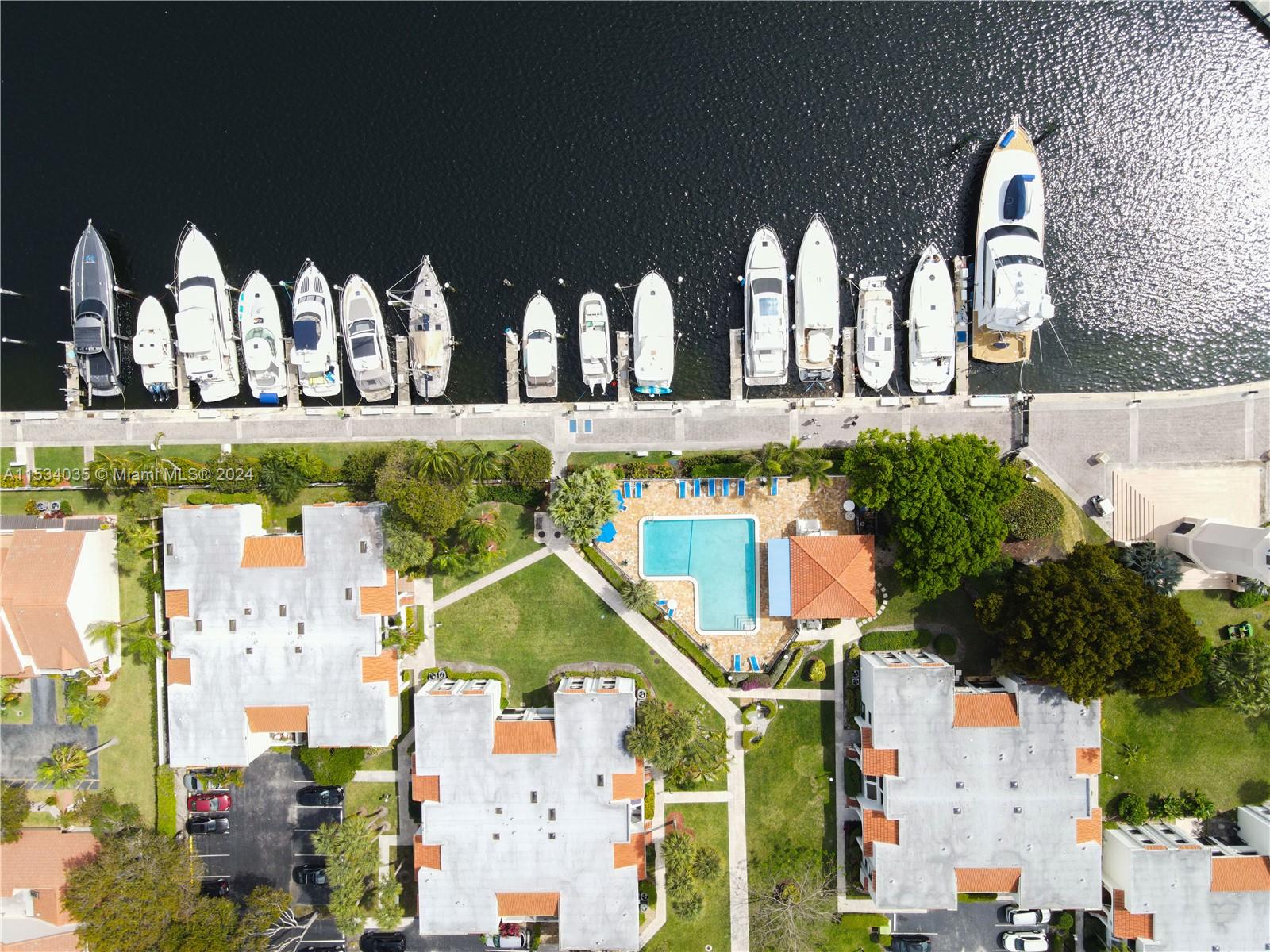 20941 Bay Ct 125, Aventura, Florida 33180, 3 Bedrooms Bedrooms, ,2 BathroomsBathrooms,Residential,For Sale,20941 Bay Ct 125,A11534035