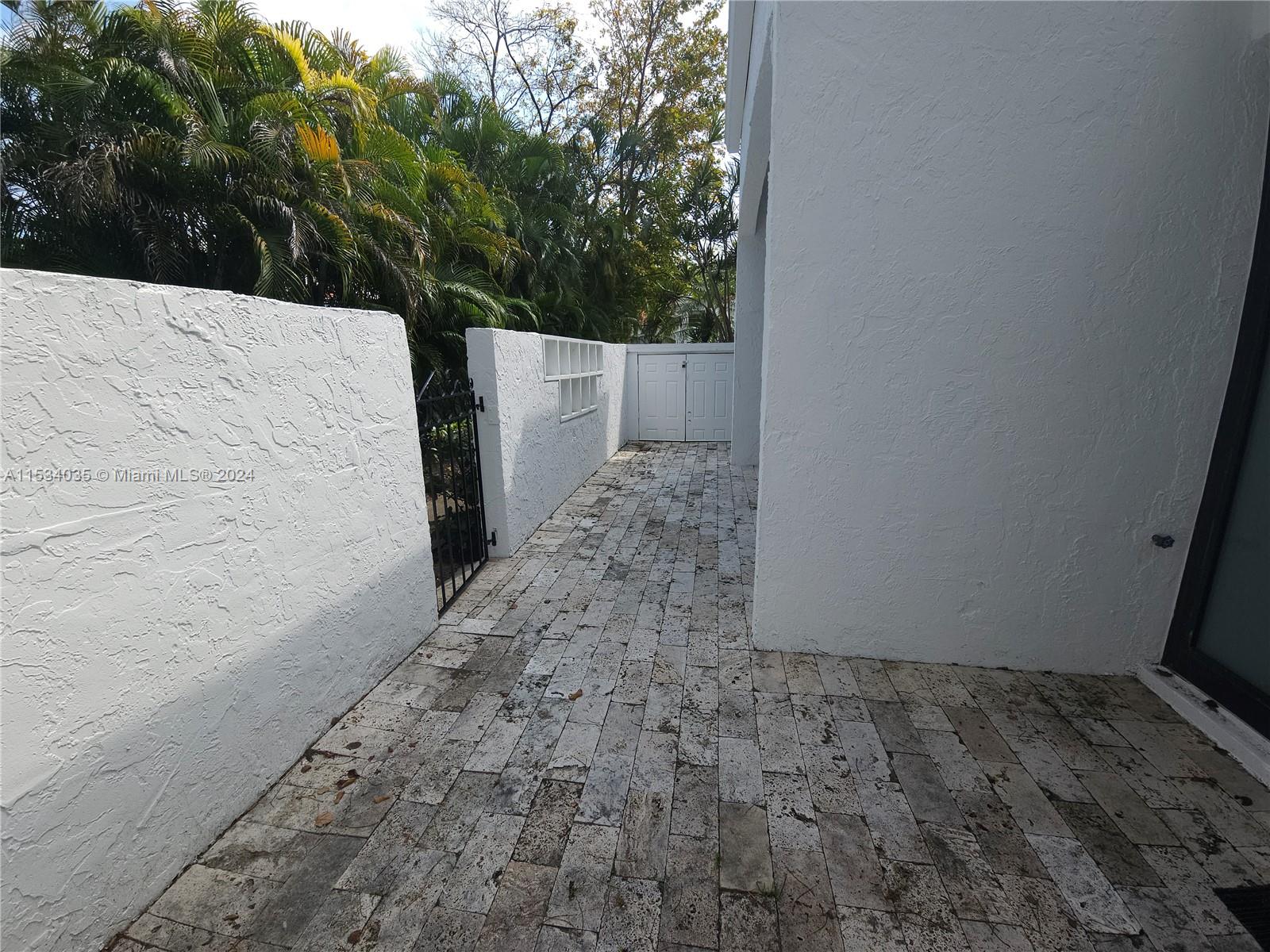 20941 Bay Ct 125, Aventura, Florida 33180, 3 Bedrooms Bedrooms, ,2 BathroomsBathrooms,Residential,For Sale,20941 Bay Ct 125,A11534035