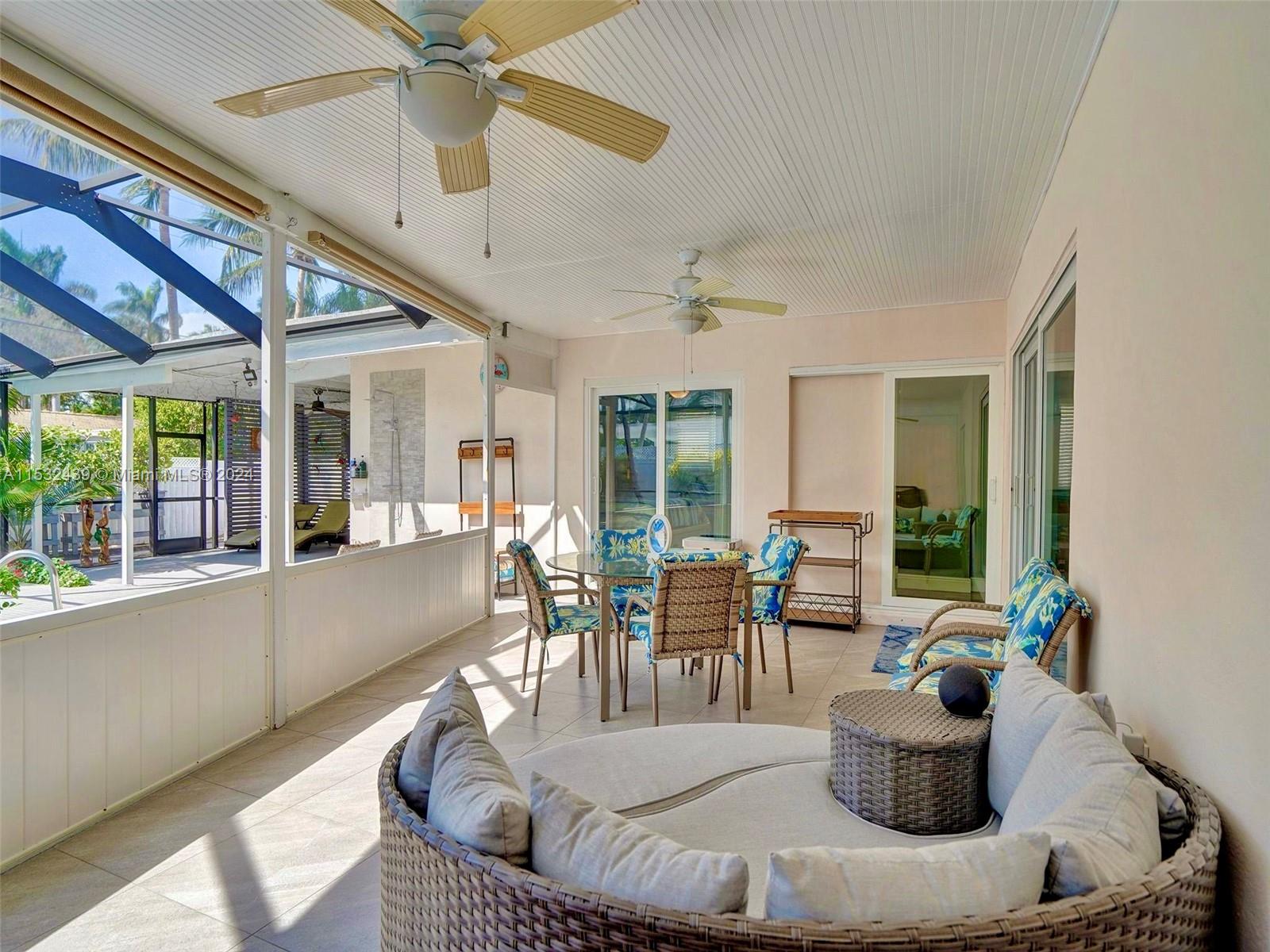 1106 N 13th Ave, Hollywood, Florida 33019, 2 Bedrooms Bedrooms, ,2 BathroomsBathrooms,Residential,For Sale,1106 N 13th Ave,A11532439