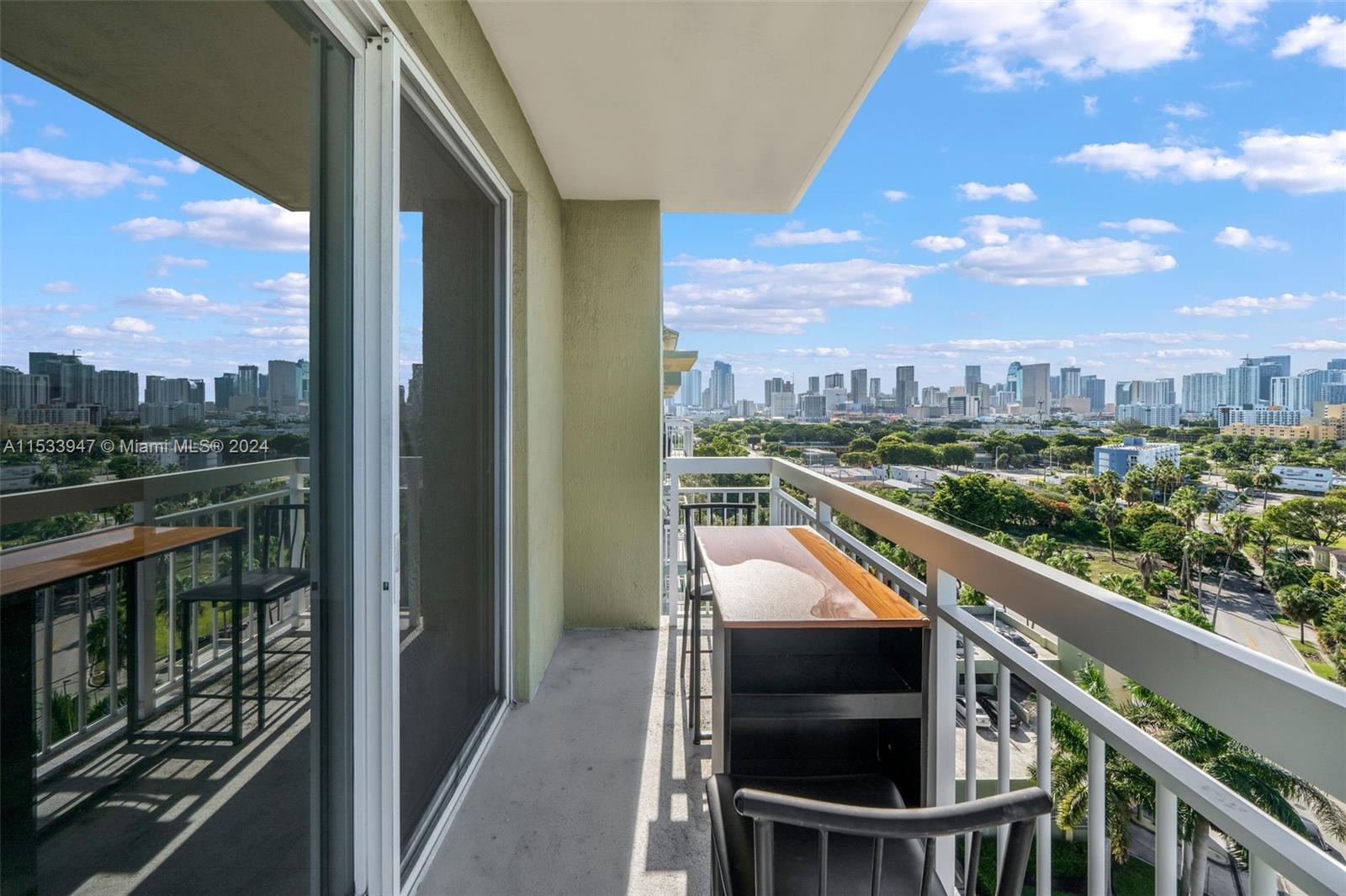 816 NW 11th St 1210, Miami, Florida 33136, 1 Bedroom Bedrooms, ,1 BathroomBathrooms,Residentiallease,For Rent,816 NW 11th St 1210,A11533947