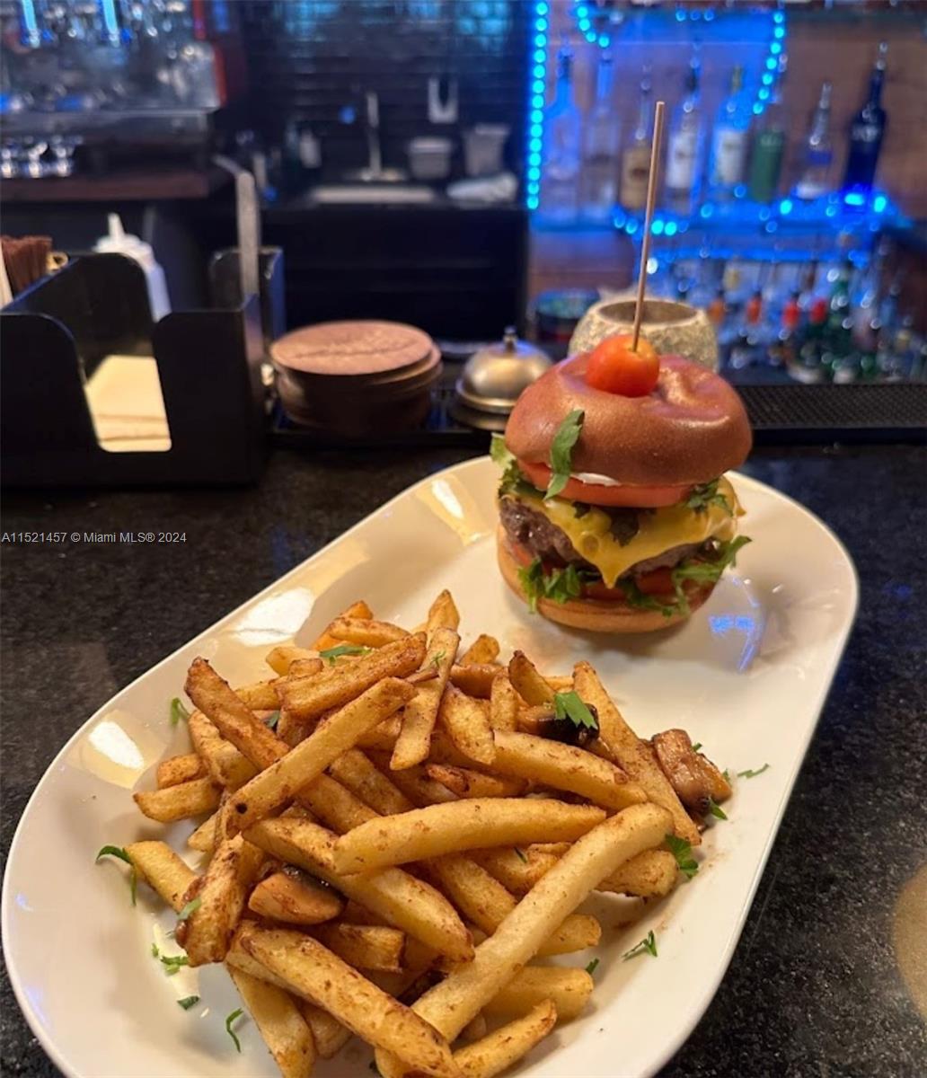 1814 Harrison St, Hollywood, Florida 33020, ,Businessopportunity,For Sale,1814 Harrison St,A11521457