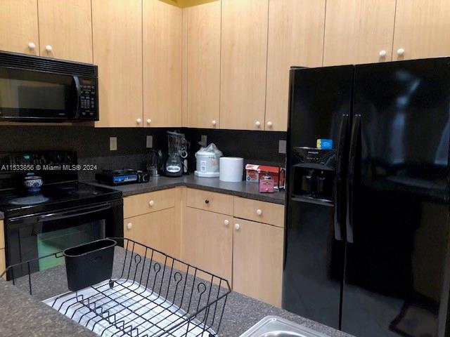 2030 SE 18th St, Homestead, Florida 33035, 4 Bedrooms Bedrooms, ,3 BathroomsBathrooms,Residential,For Sale,2030 SE 18th St,A11533856