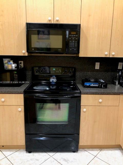 2030 SE 18th St, Homestead, Florida 33035, 4 Bedrooms Bedrooms, ,3 BathroomsBathrooms,Residential,For Sale,2030 SE 18th St,A11533856