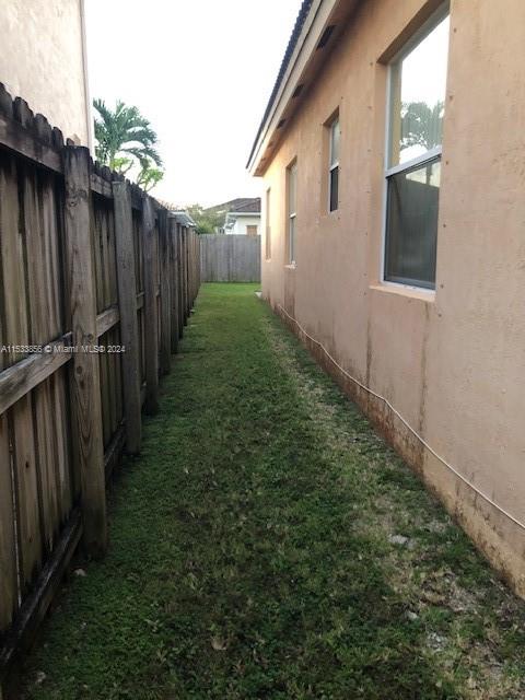 2030 SE 18th St, Homestead, Florida 33035, 4 Bedrooms Bedrooms, ,3 BathroomsBathrooms,Residential,For Sale,2030 SE 18th St,A11533856
