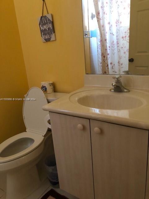 2030 SE 18th St, Homestead, Florida 33035, 4 Bedrooms Bedrooms, ,3 BathroomsBathrooms,Residential,For Sale,2030 SE 18th St,A11533856