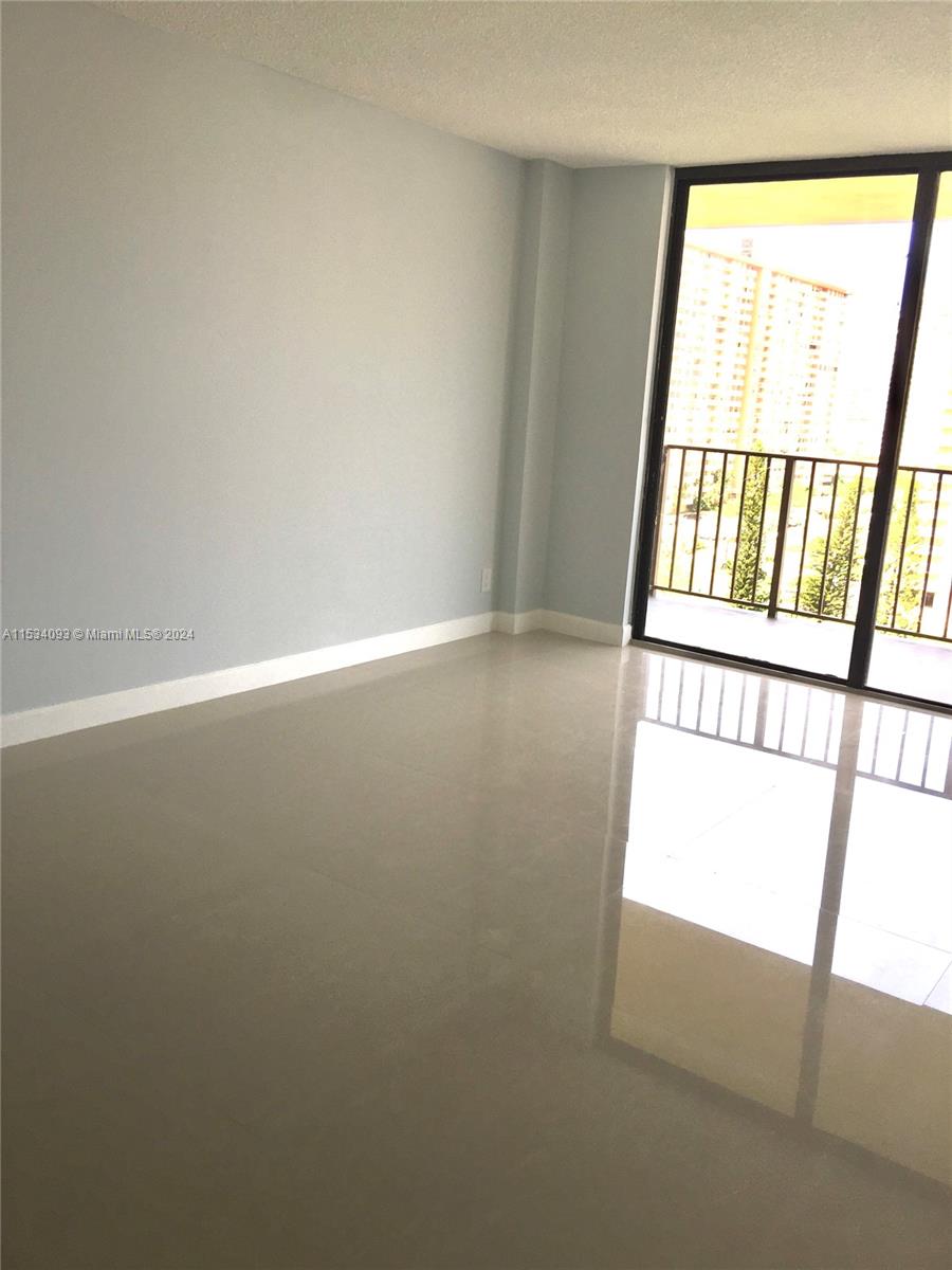 290 174th St 1117, Sunny Isles Beach, Florida 33160, 2 Bedrooms Bedrooms, ,2 BathroomsBathrooms,Residential,For Sale,290 174th St 1117,A11534093
