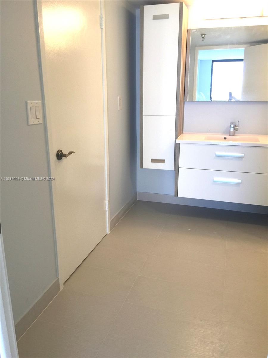 290 174th St, Sunny Isles Beach, FL, 33160 United States, 2 Bedrooms Bedrooms, ,2 BathroomsBathrooms,Residential,For Sale,174th St,A11534093