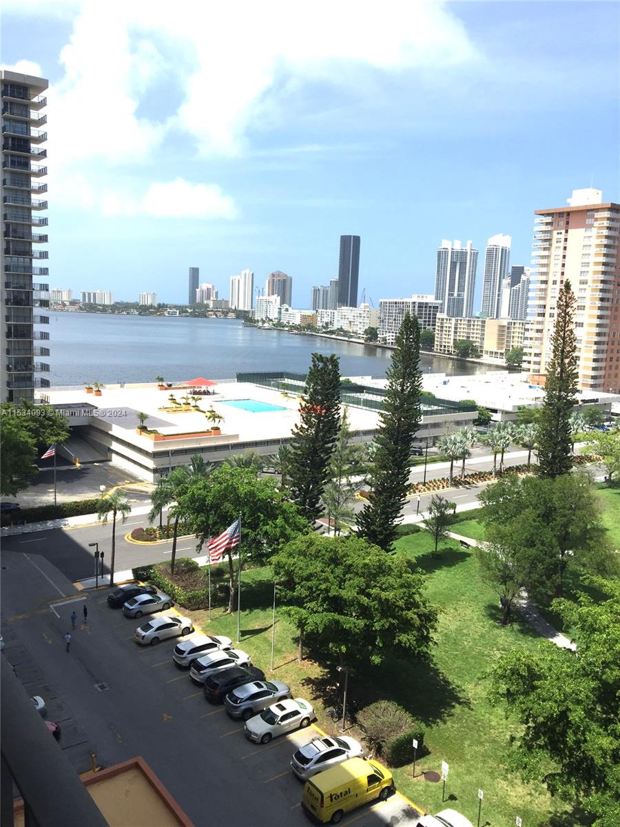 290 174th St, Sunny Isles Beach, FL, 33160 United States, 2 Bedrooms Bedrooms, ,2 BathroomsBathrooms,Residential,For Sale,174th St,A11534093