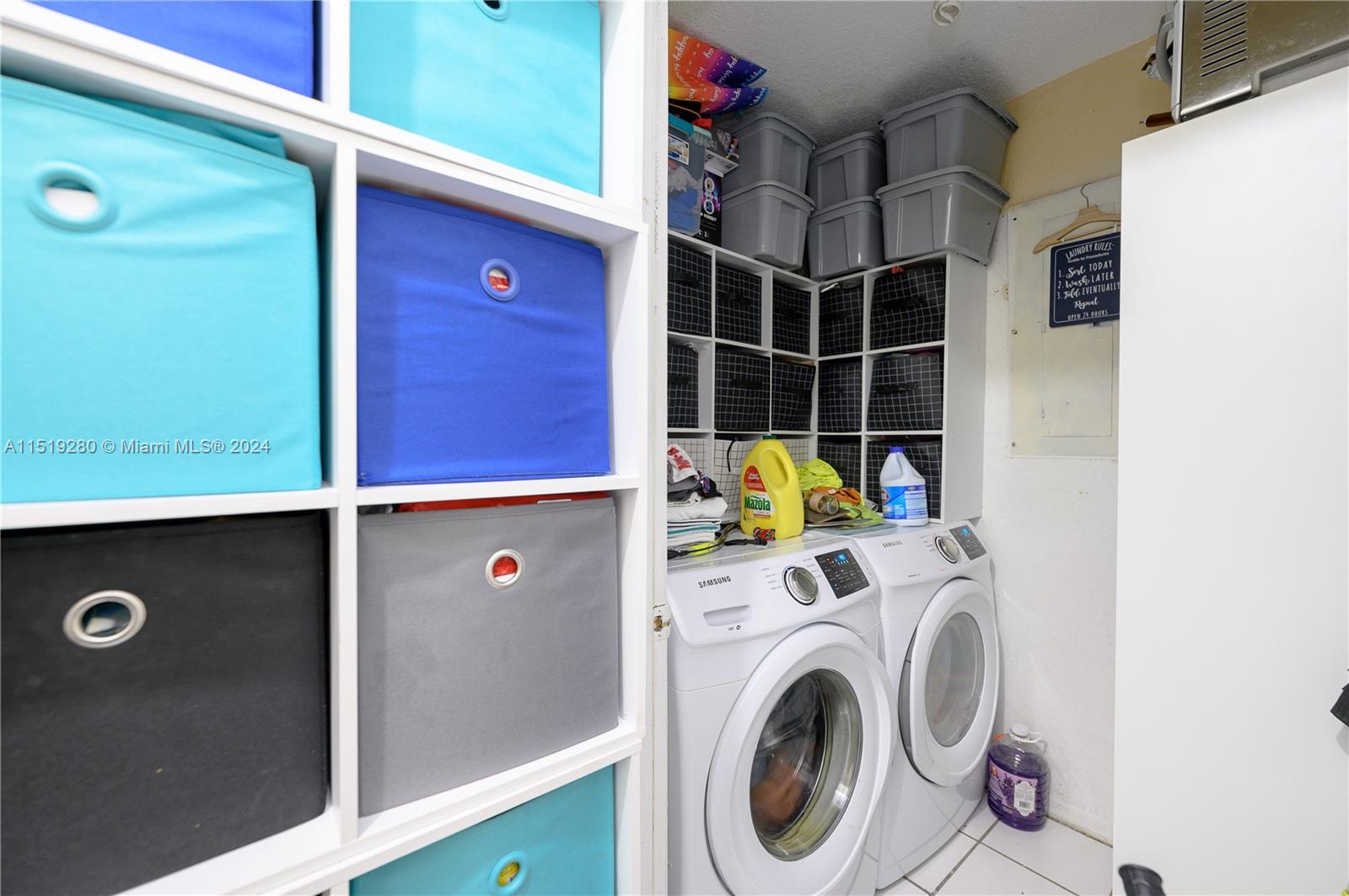 998 SW 8th Pl, Florida City, Florida 33034, 4 Bedrooms Bedrooms, ,2 BathroomsBathrooms,Residential,For Sale,998 SW 8th Pl,A11519280