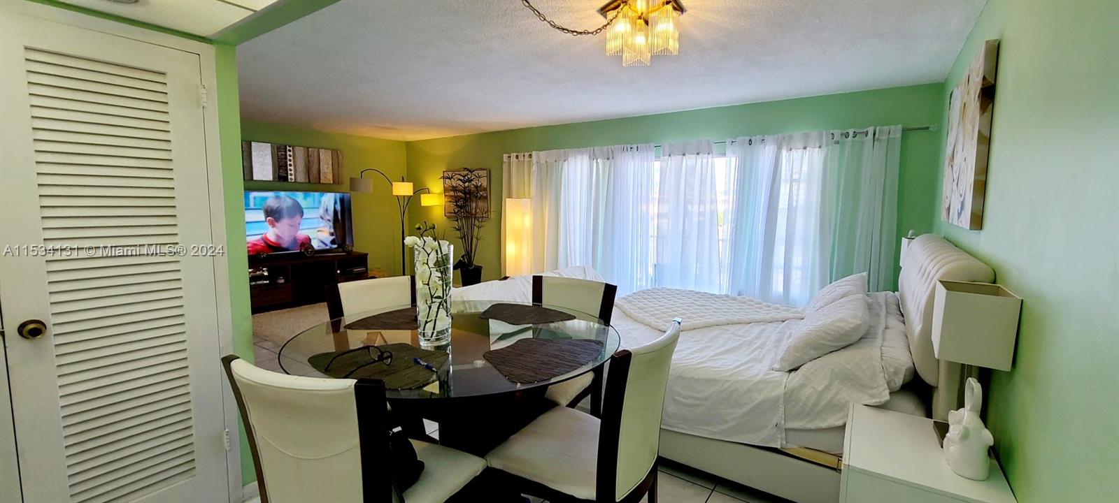 2200 E Hallandale Beach Blvd 203, Hallandale Beach, Florida 33009, ,1 BathroomBathrooms,Residential,For Sale,2200 E Hallandale Beach Blvd 203,A11534131