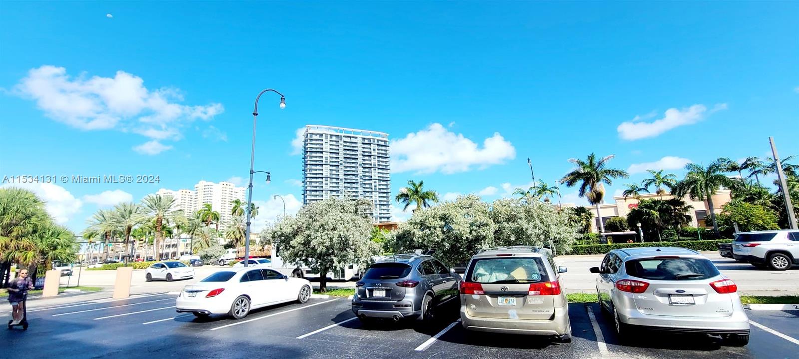 2200 E Hallandale Beach Blvd 203, Hallandale Beach, Florida 33009, ,1 BathroomBathrooms,Residential,For Sale,2200 E Hallandale Beach Blvd 203,A11534131