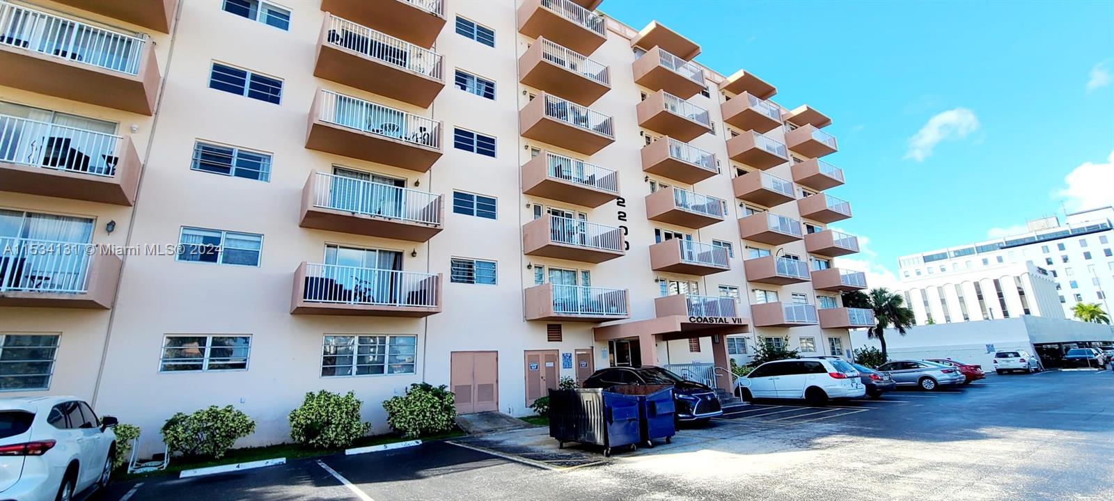 2200 E Hallandale Beach Blvd 203, Hallandale Beach, Florida 33009, ,1 BathroomBathrooms,Residential,For Sale,2200 E Hallandale Beach Blvd 203,A11534131