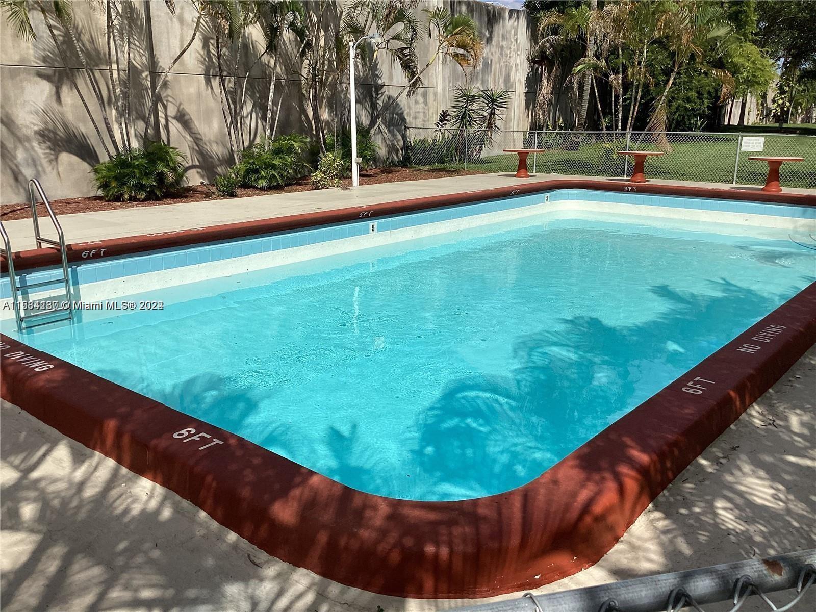 Hollywood, Florida 33020, 2 Bedrooms Bedrooms, ,1 BathroomBathrooms,Residential,For Sale,A11534130