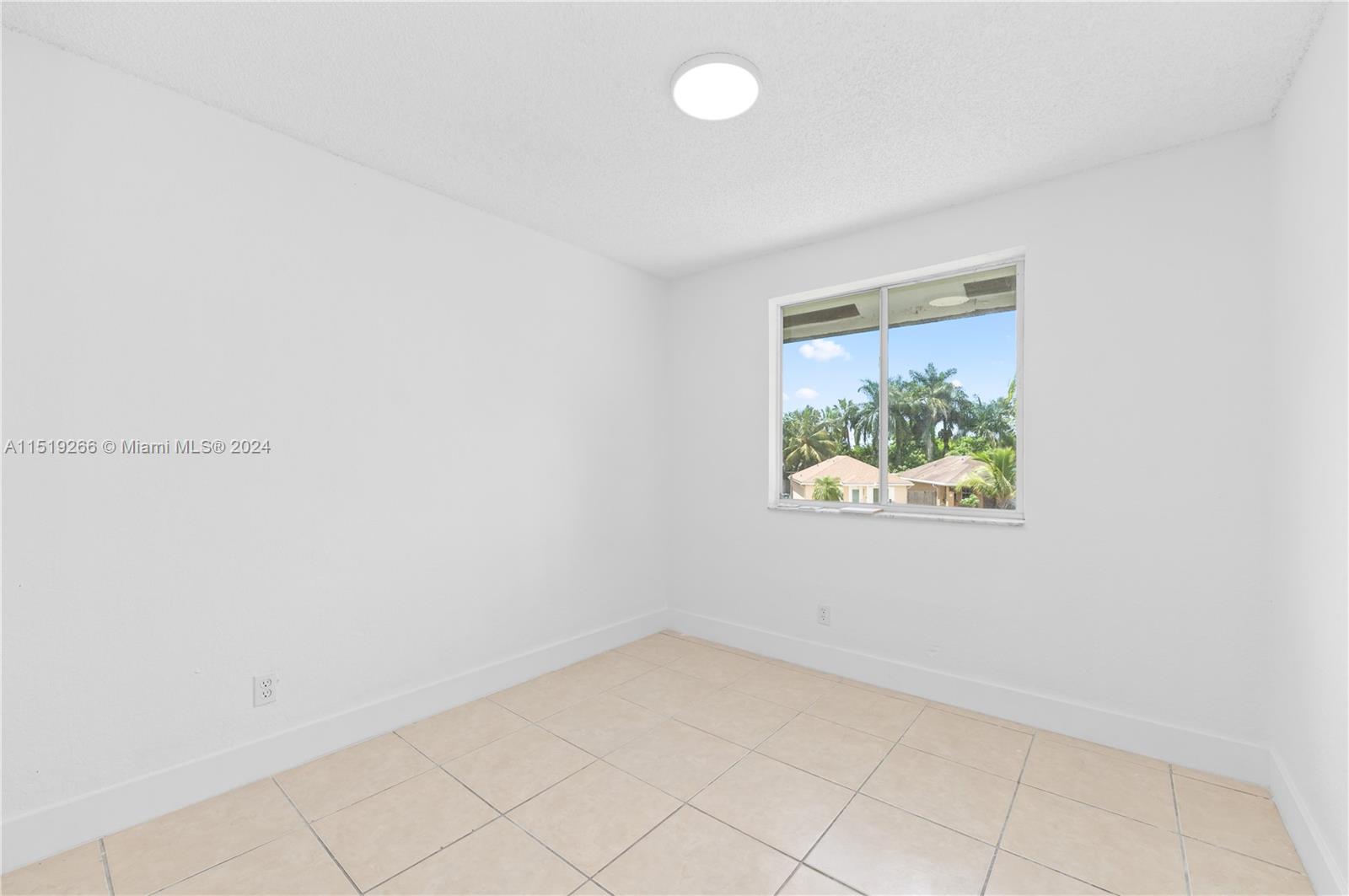 966 SW 8th Pl, Florida City, Florida 33034, 3 Bedrooms Bedrooms, ,2 BathroomsBathrooms,Residential,For Sale,966 SW 8th Pl,A11519266