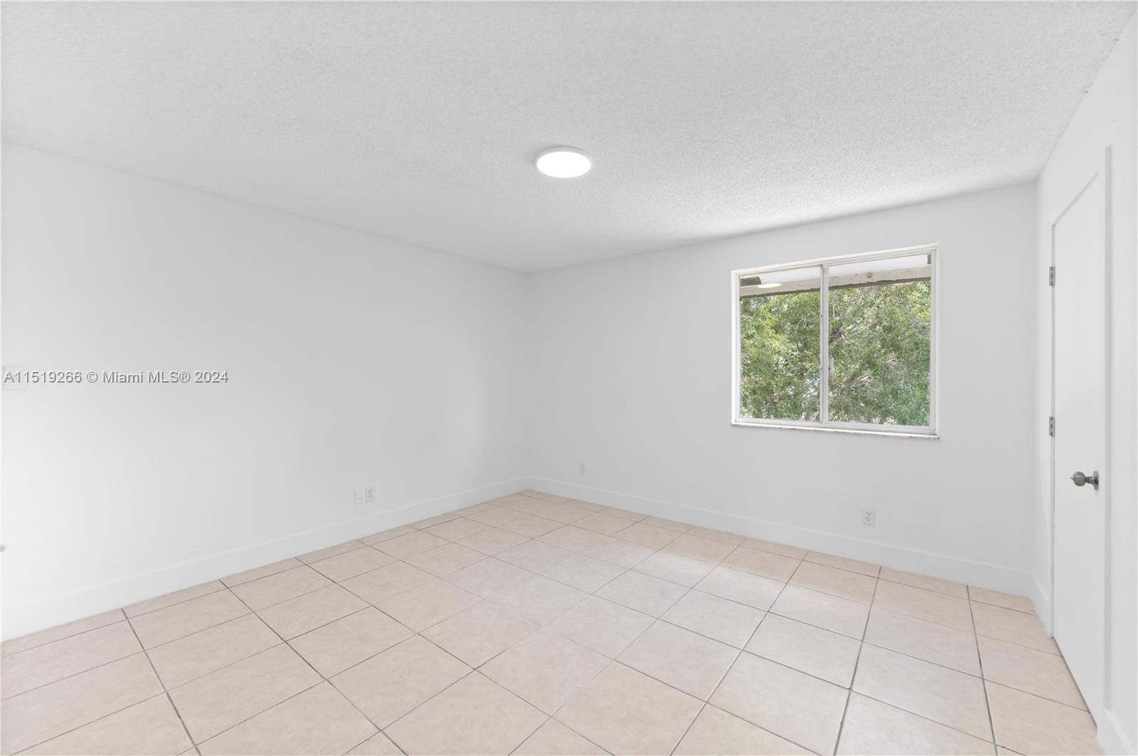 966 SW 8th Pl, Florida City, Florida 33034, 3 Bedrooms Bedrooms, ,2 BathroomsBathrooms,Residential,For Sale,966 SW 8th Pl,A11519266