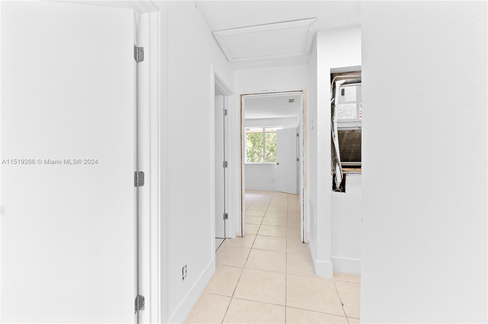 966 SW 8th Pl, Florida City, Florida 33034, 3 Bedrooms Bedrooms, ,2 BathroomsBathrooms,Residential,For Sale,966 SW 8th Pl,A11519266