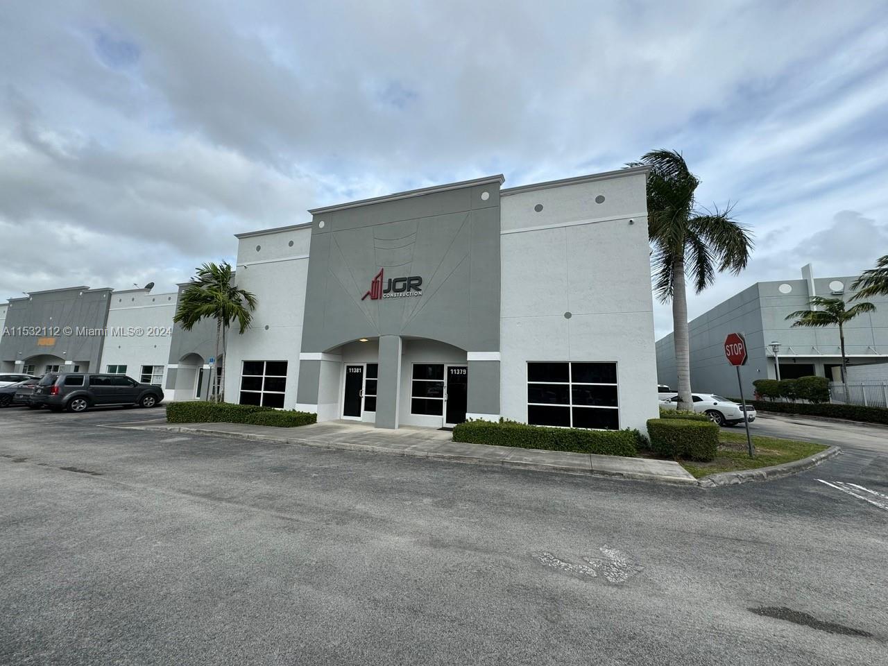 Undisclosed For Sale A11532112, FL