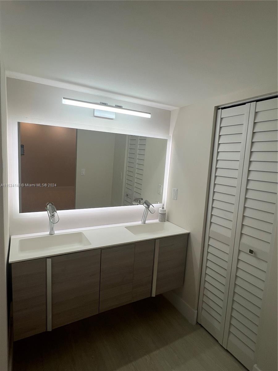 20401 NE 30th Ave 218-8, Aventura, Florida 33180, 3 Bedrooms Bedrooms, ,2 BathroomsBathrooms,Residential,For Sale,20401 NE 30th Ave 218-8,A11534148