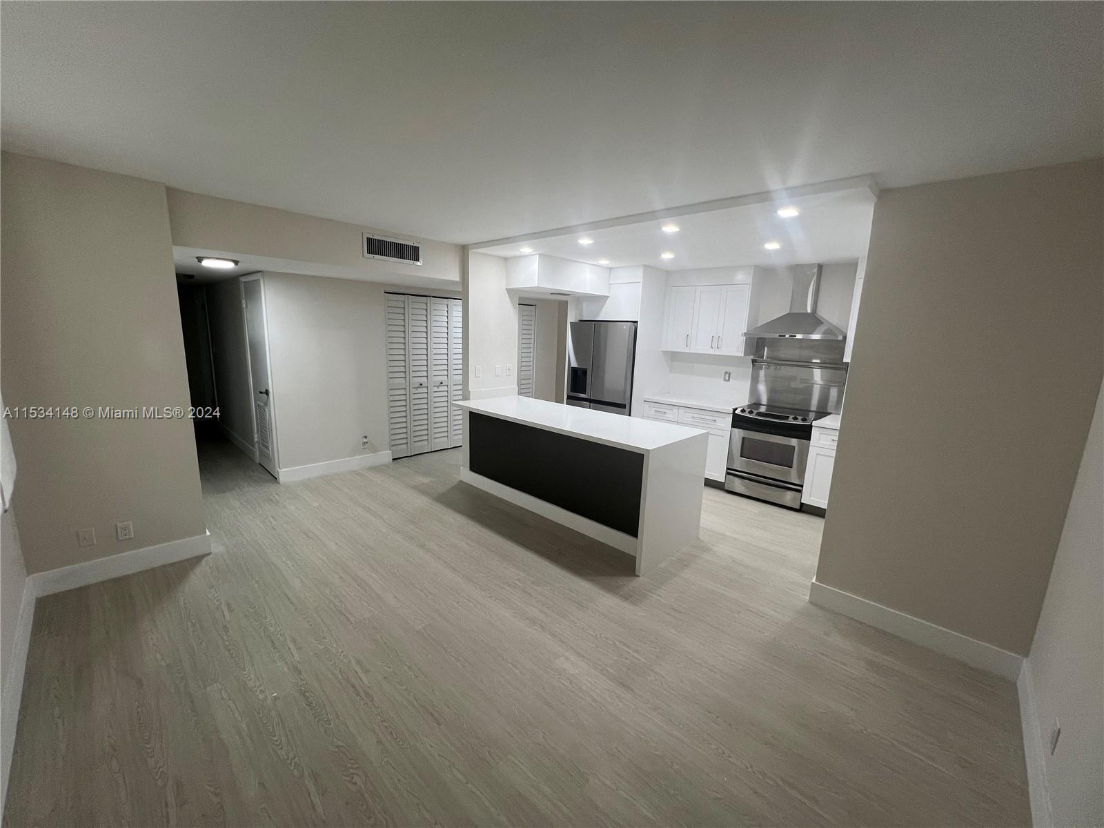 20401 NE 30th Ave 218-8, Aventura, Florida 33180, 3 Bedrooms Bedrooms, ,2 BathroomsBathrooms,Residential,For Sale,20401 NE 30th Ave 218-8,A11534148