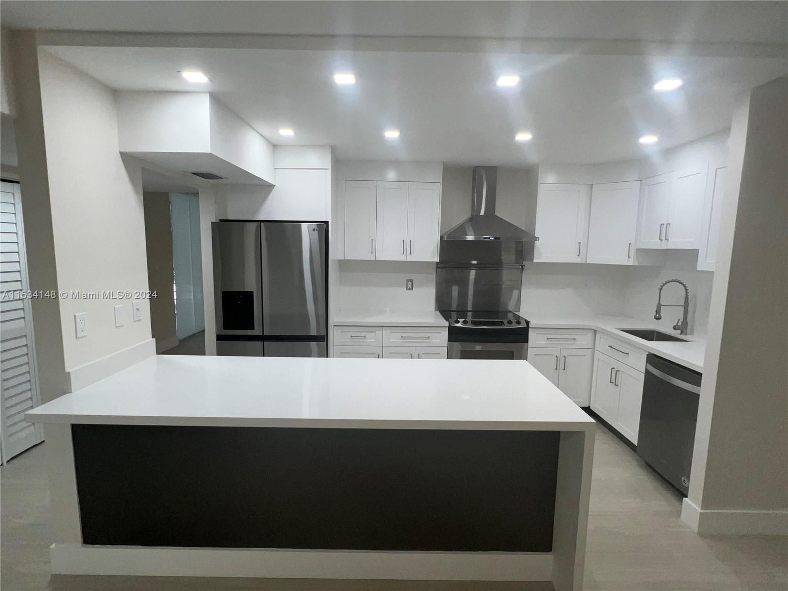 20401 NE 30th Ave 218-8, Aventura, Florida 33180, 3 Bedrooms Bedrooms, ,2 BathroomsBathrooms,Residential,For Sale,20401 NE 30th Ave 218-8,A11534148