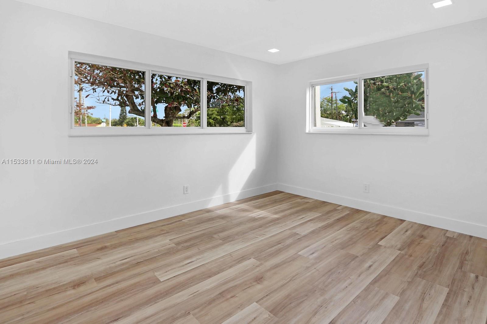 920 NE 181st St, North Miami Beach, Florida 33162, 4 Bedrooms Bedrooms, ,3 BathroomsBathrooms,Residential,For Sale,920 NE 181st St,A11533811