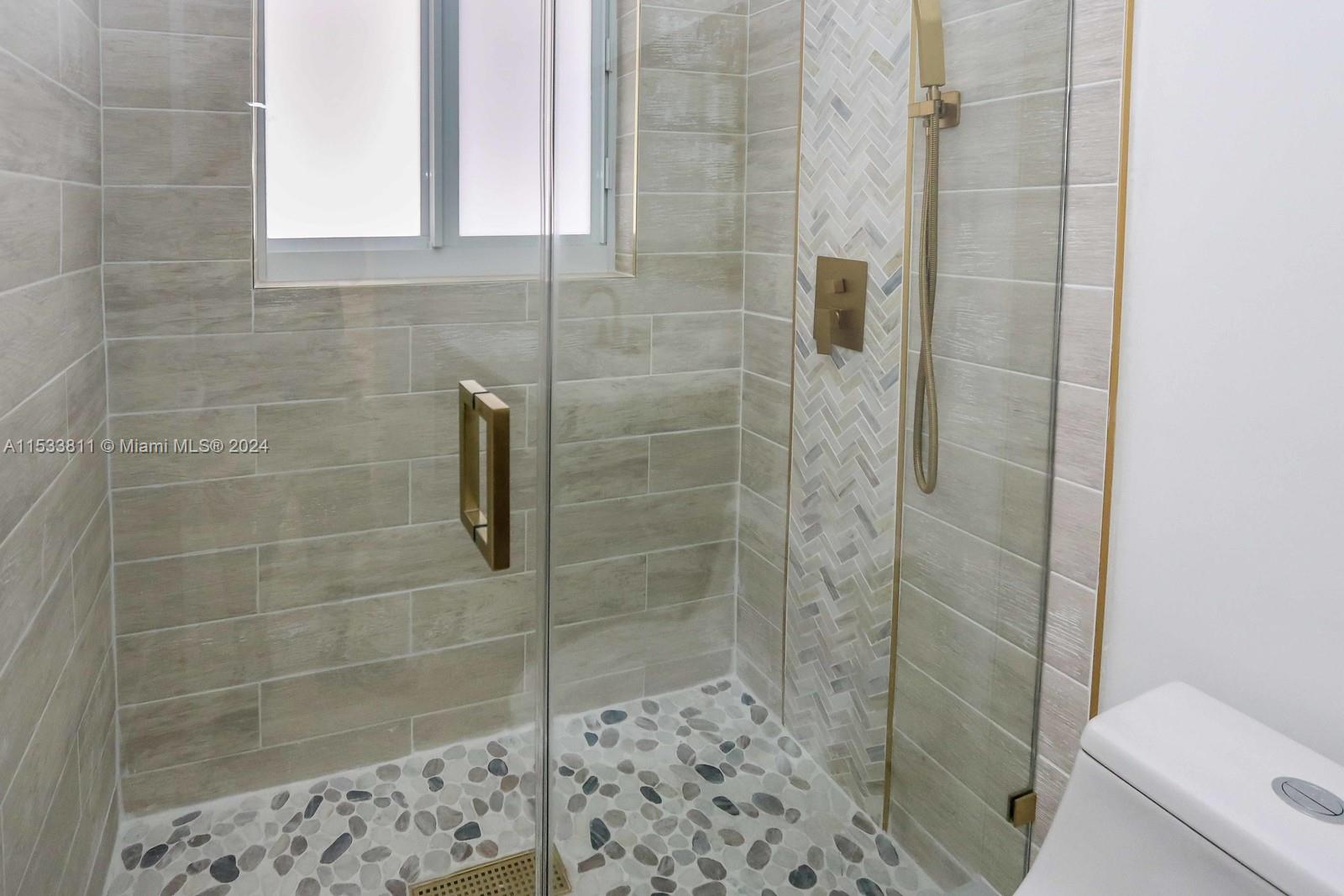 920 NE 181st St, North Miami Beach, Florida 33162, 4 Bedrooms Bedrooms, ,3 BathroomsBathrooms,Residential,For Sale,920 NE 181st St,A11533811