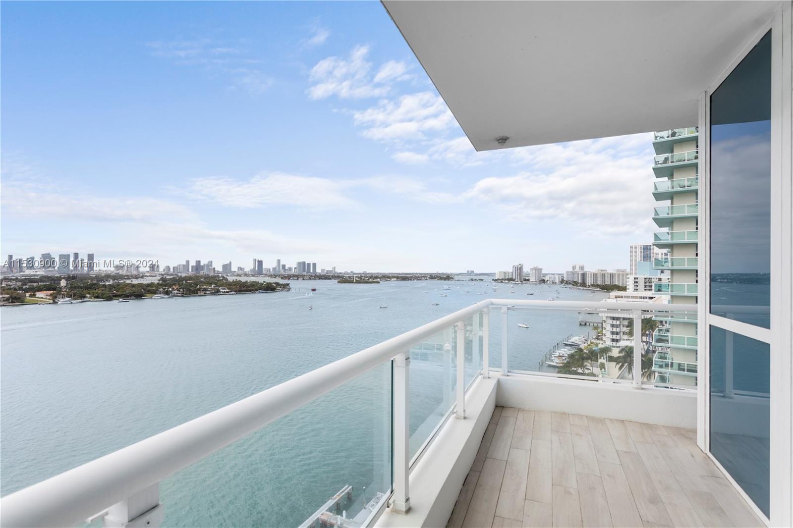 540 West Ave 1514, Miami Beach, Florida 33139, 2 Bedrooms Bedrooms, ,2 BathroomsBathrooms,Residentiallease,For Rent,540 West Ave 1514,A11530900