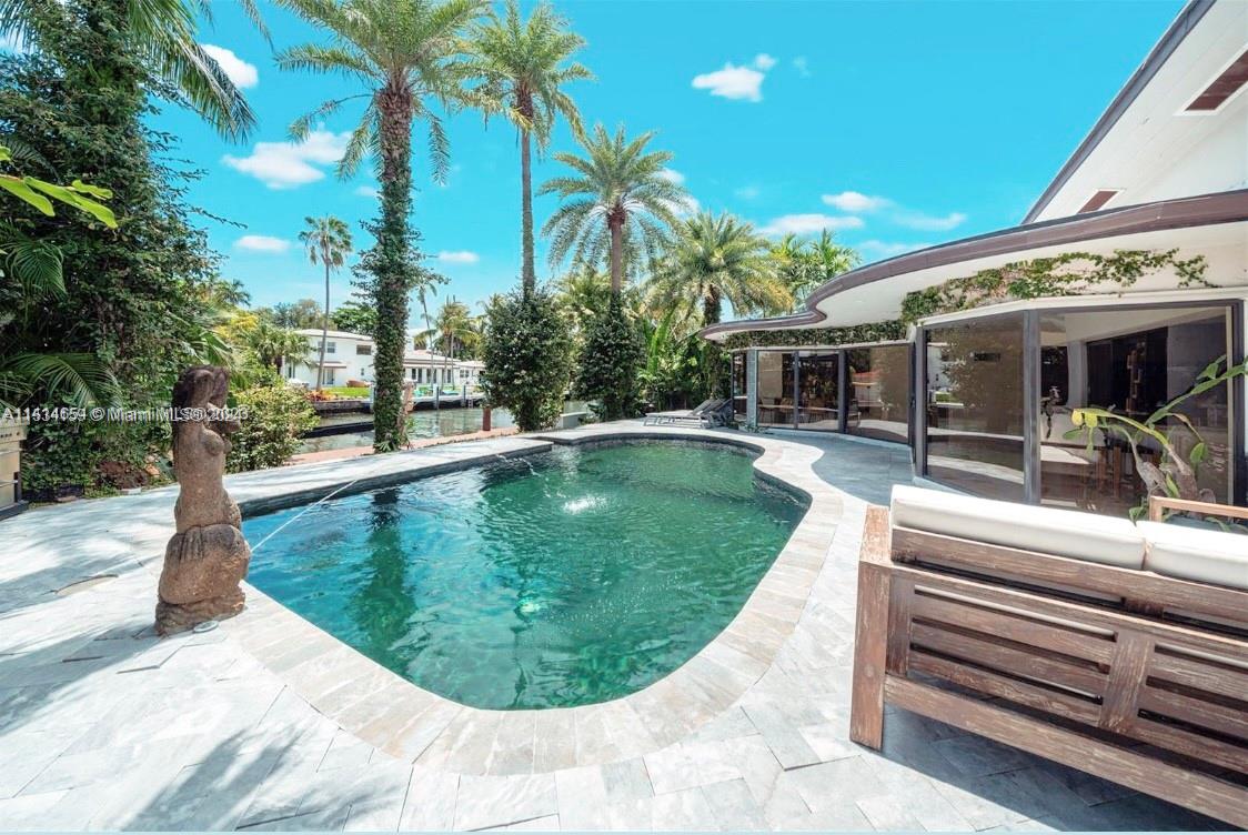 1160 NE 91st St, Miami, Florida 33138, 3 Bedrooms Bedrooms, ,2 BathroomsBathrooms,Residentiallease,For Rent,1160 NE 91st St,A11534159