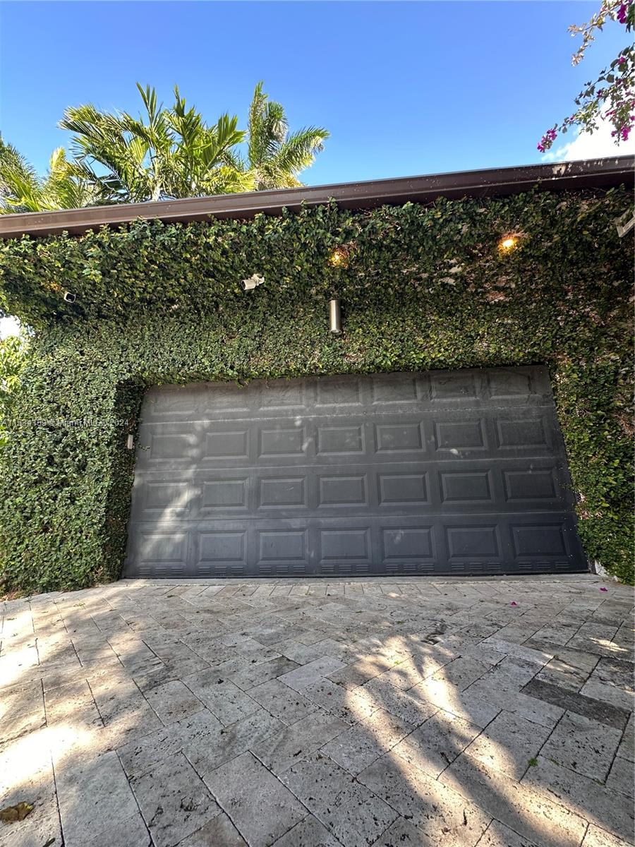 1160 NE 91st St, Miami, Florida 33138, 3 Bedrooms Bedrooms, ,2 BathroomsBathrooms,Residentiallease,For Rent,1160 NE 91st St,A11534159