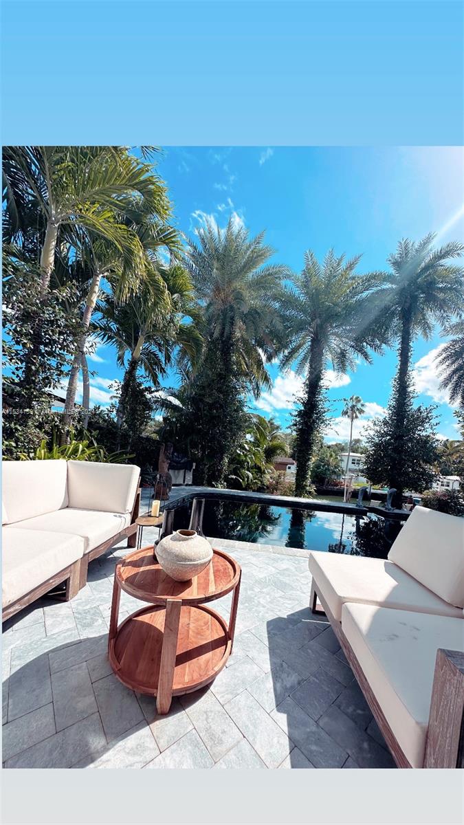 1160 NE 91st St, Miami, Florida 33138, 3 Bedrooms Bedrooms, ,2 BathroomsBathrooms,Residentiallease,For Rent,1160 NE 91st St,A11534159